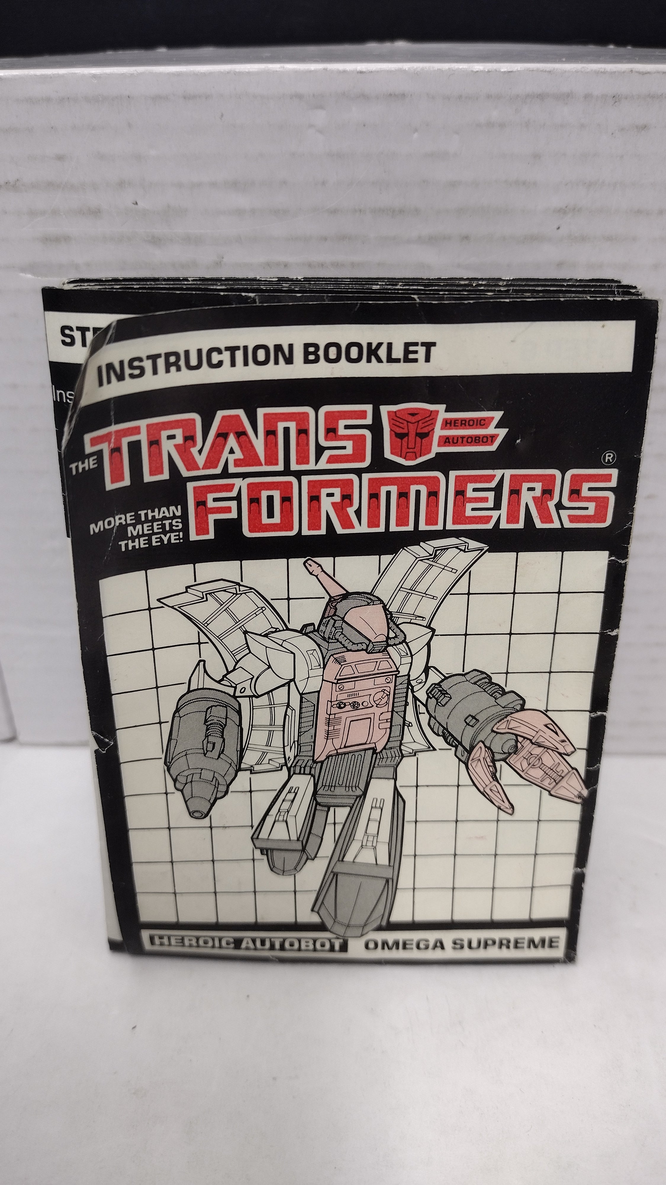 Vintage 1985 Original G1 Transformers Omega Supreme - Instruction Booklet