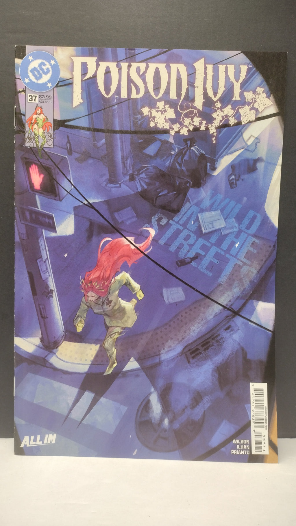 DC Comics Modern Era Lot – 4 Book Set - Lot W (Brand New / Unread)