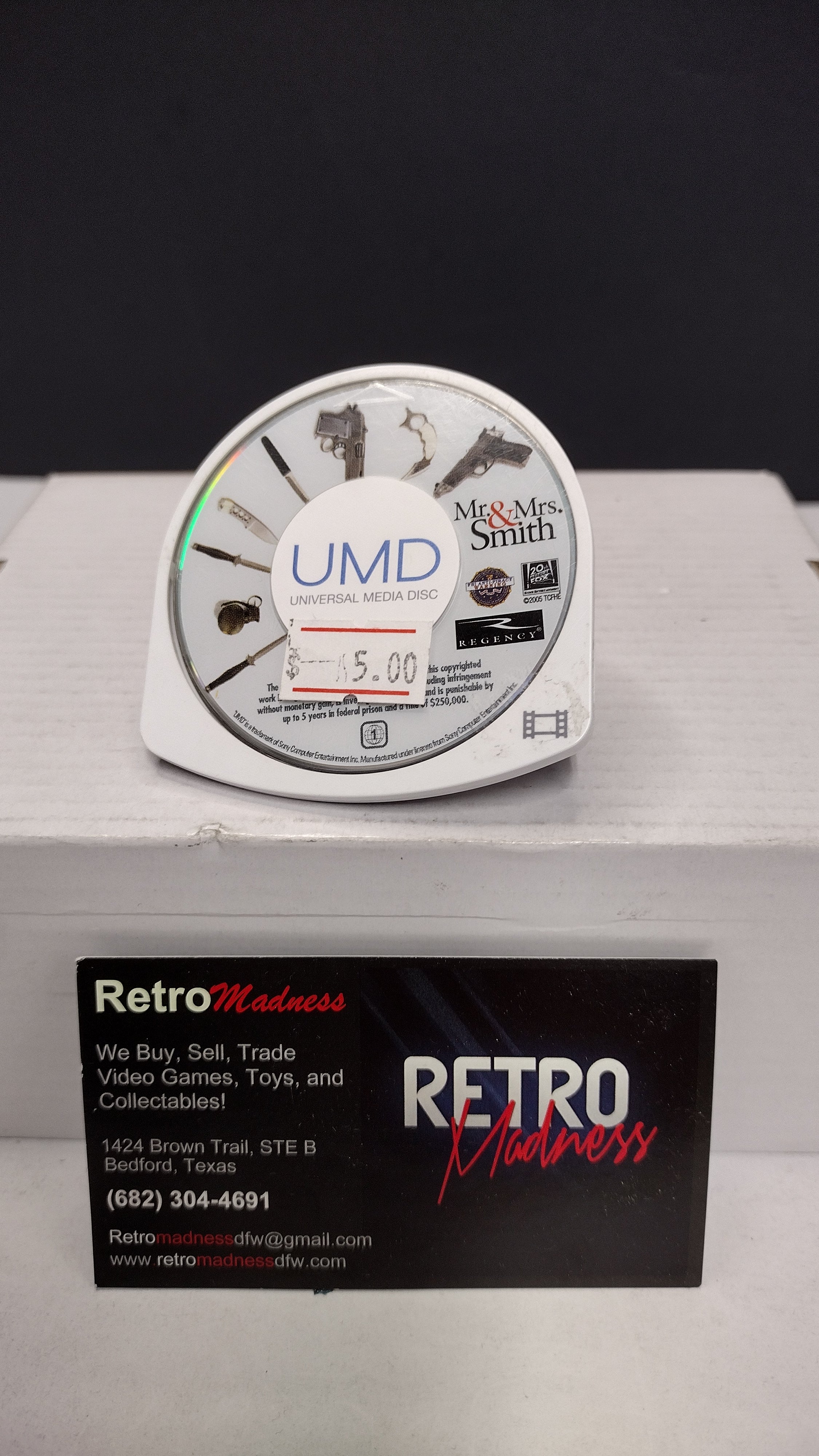 Sony PSP Mr. & Mrs. Smith UMD Movie (Universal Media Disc)