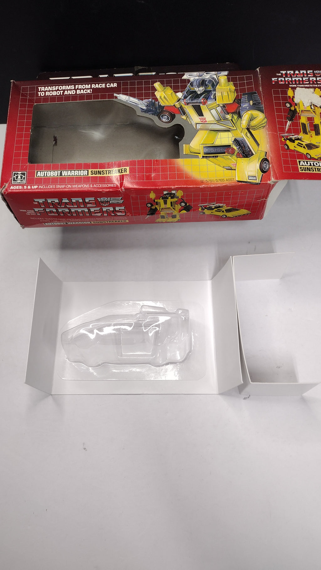 1984 Vintage Original G1 Transformers Sunstreaker Box with Reissue Inner Bubble (Hasbro - Packaging Only / Box Heavy Wear)