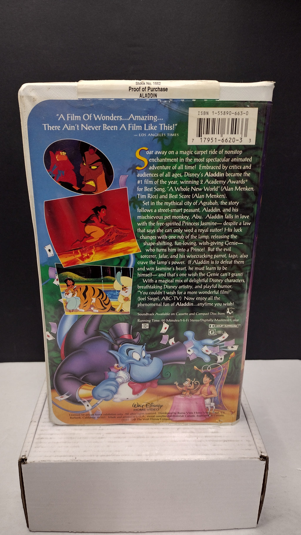 Vintage 1993 Disney Aladdin VHS Tape (Black Diamond The Classics Collection #1662 - Clamshell Case)