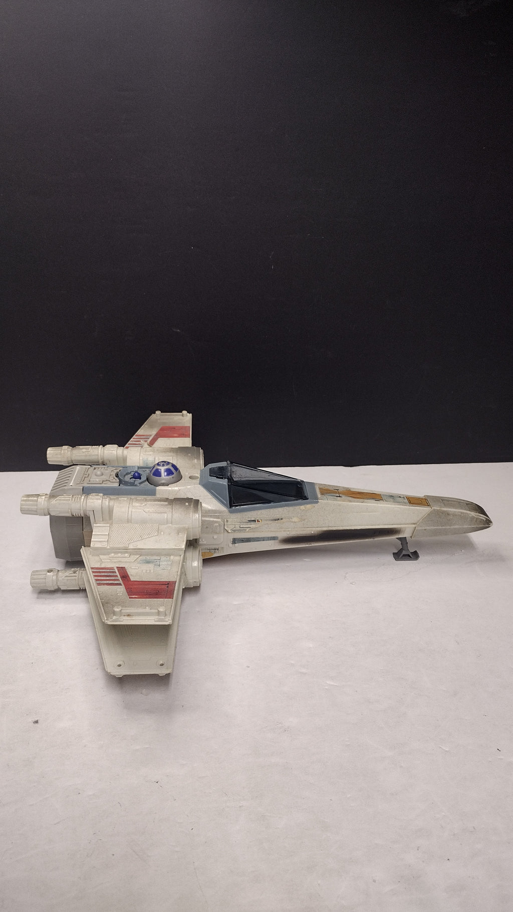 Vintage 1995 Star Wars The Power of the Force X-Wing Fighter Vehicle (Kenner / Tonka - Incomplete / Missing Wing Blasters)