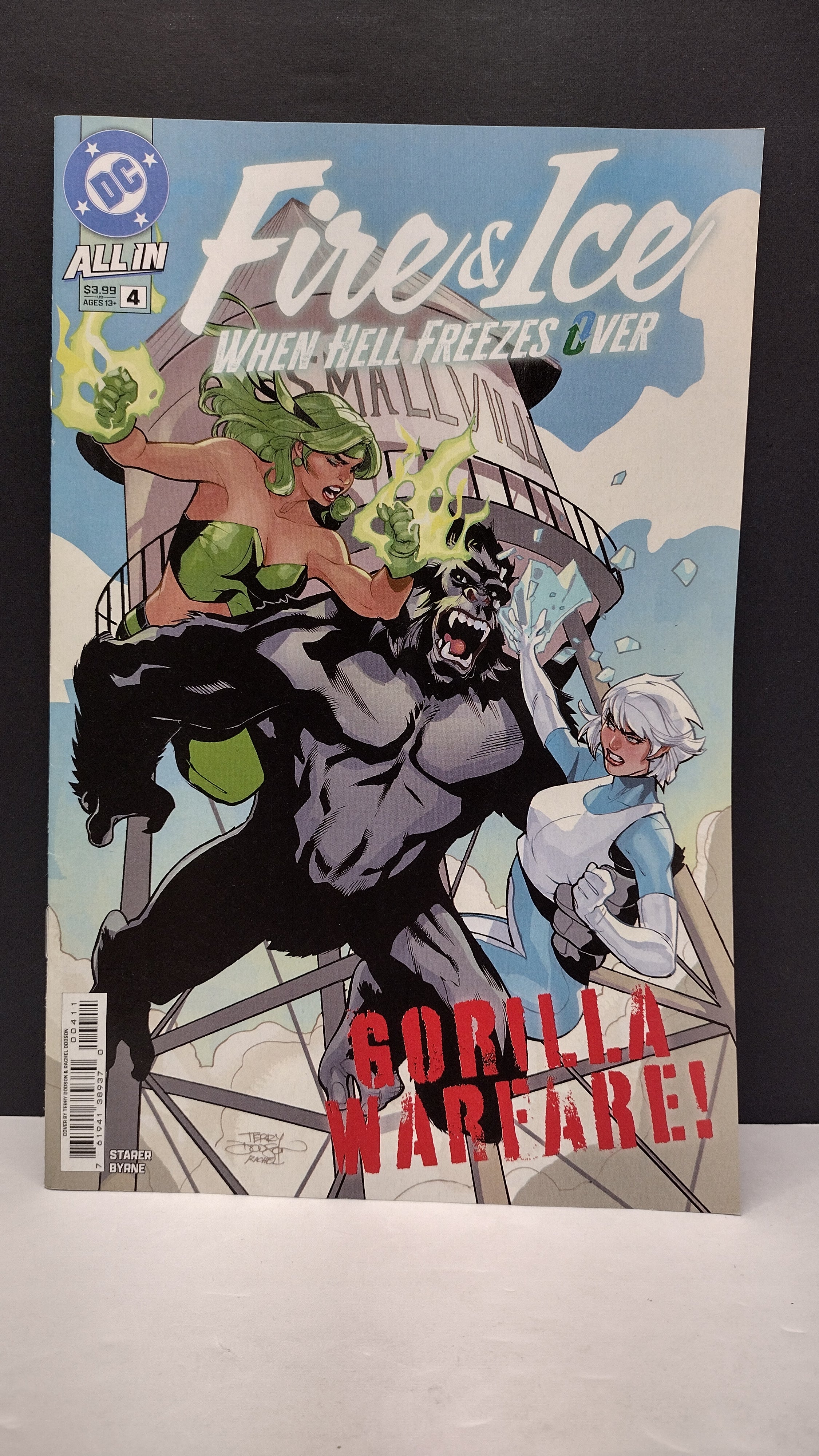 DC Comics Modern Era Lot – 4 Book Set - Lot G2 (Brand New / Unread)