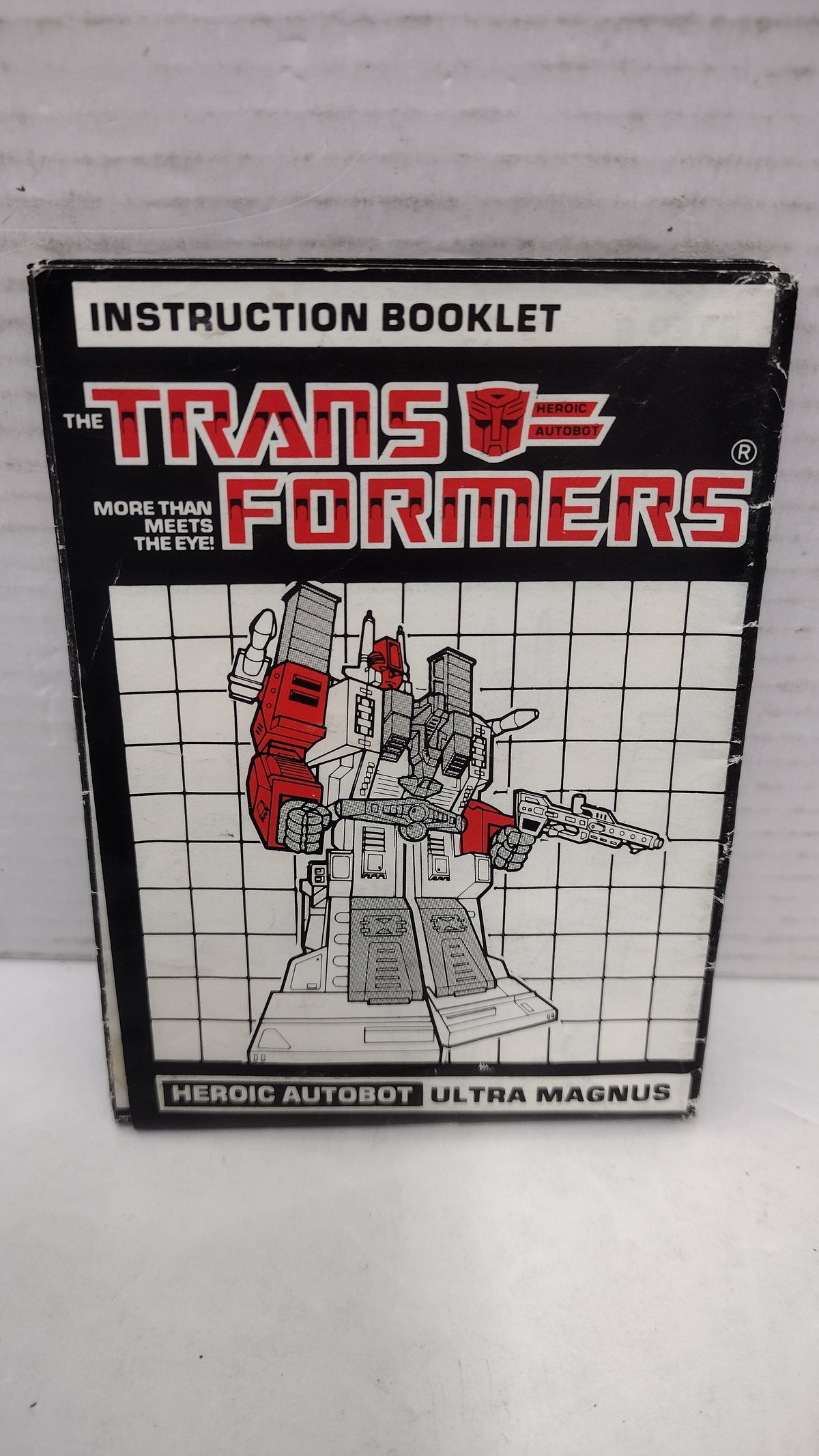 Vintage 1985 Original G1 Transformers Ultra Magnus - Instruction Booklet
