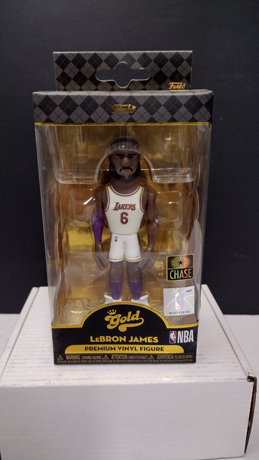 Funko GOLD LeBron James Los Angeles Lakers CHASE Variant Premium Vinyl Figure NIB