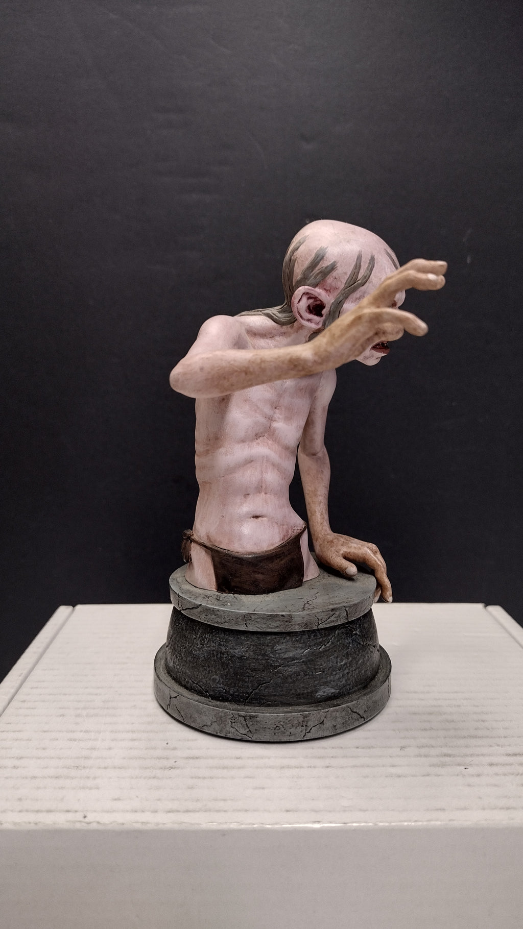 Gentle Giant Lord of the Rings / The Hobbit Gollum Mini-Bust (Limited Edition #260 of 900 - Great Condition)