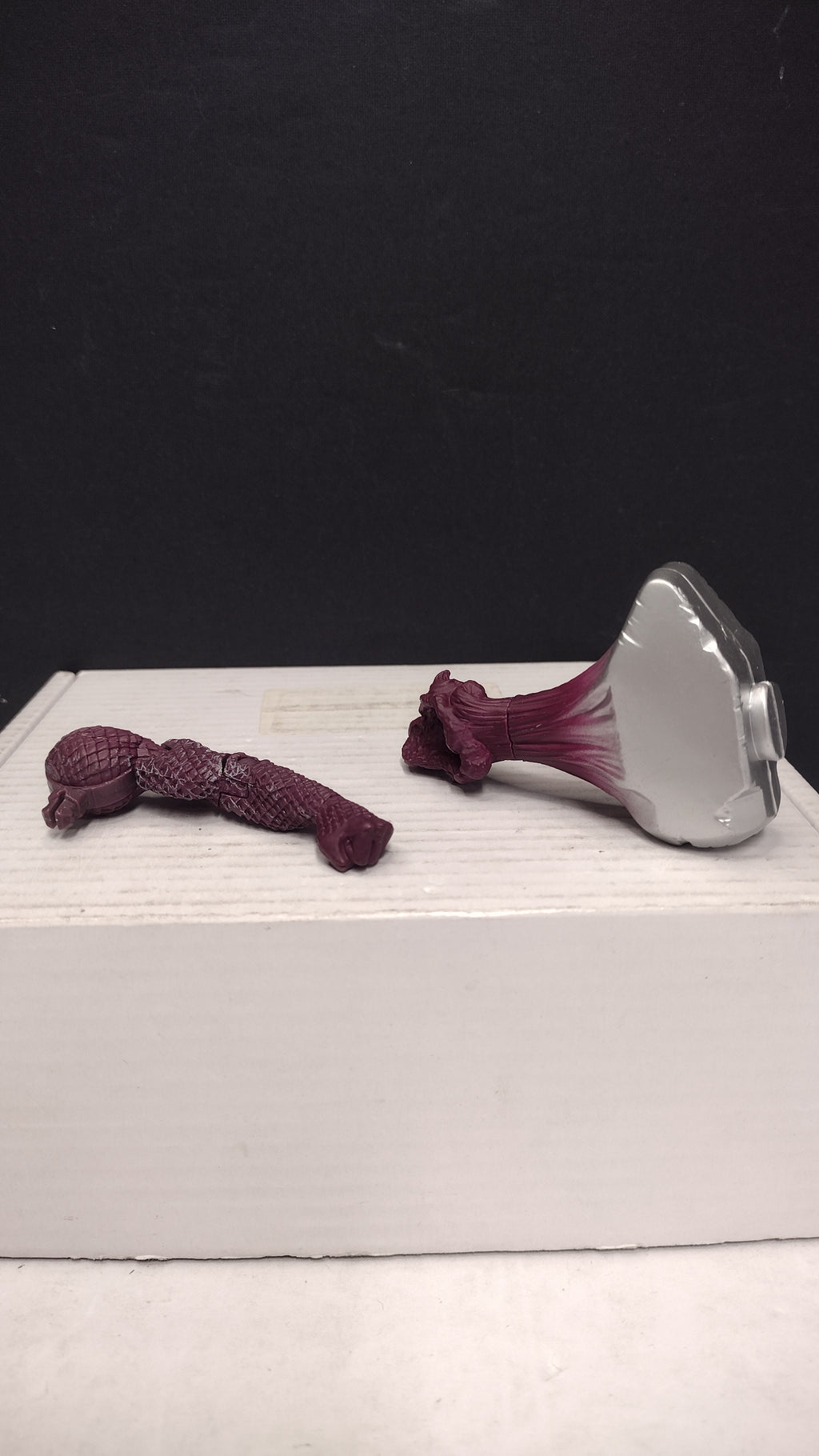 DC Universe Classics Metamorpho BAF Left Arm & Hammer Attachment Mattel