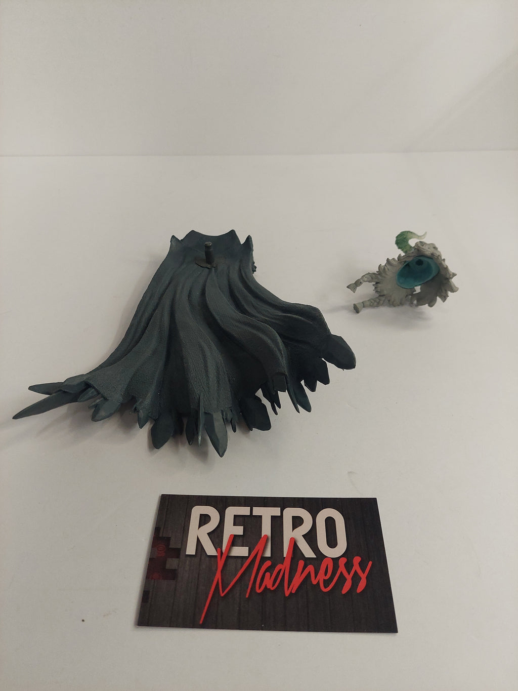 McFarlane DC Multiverse Frost King Head and Cape BAF Parts