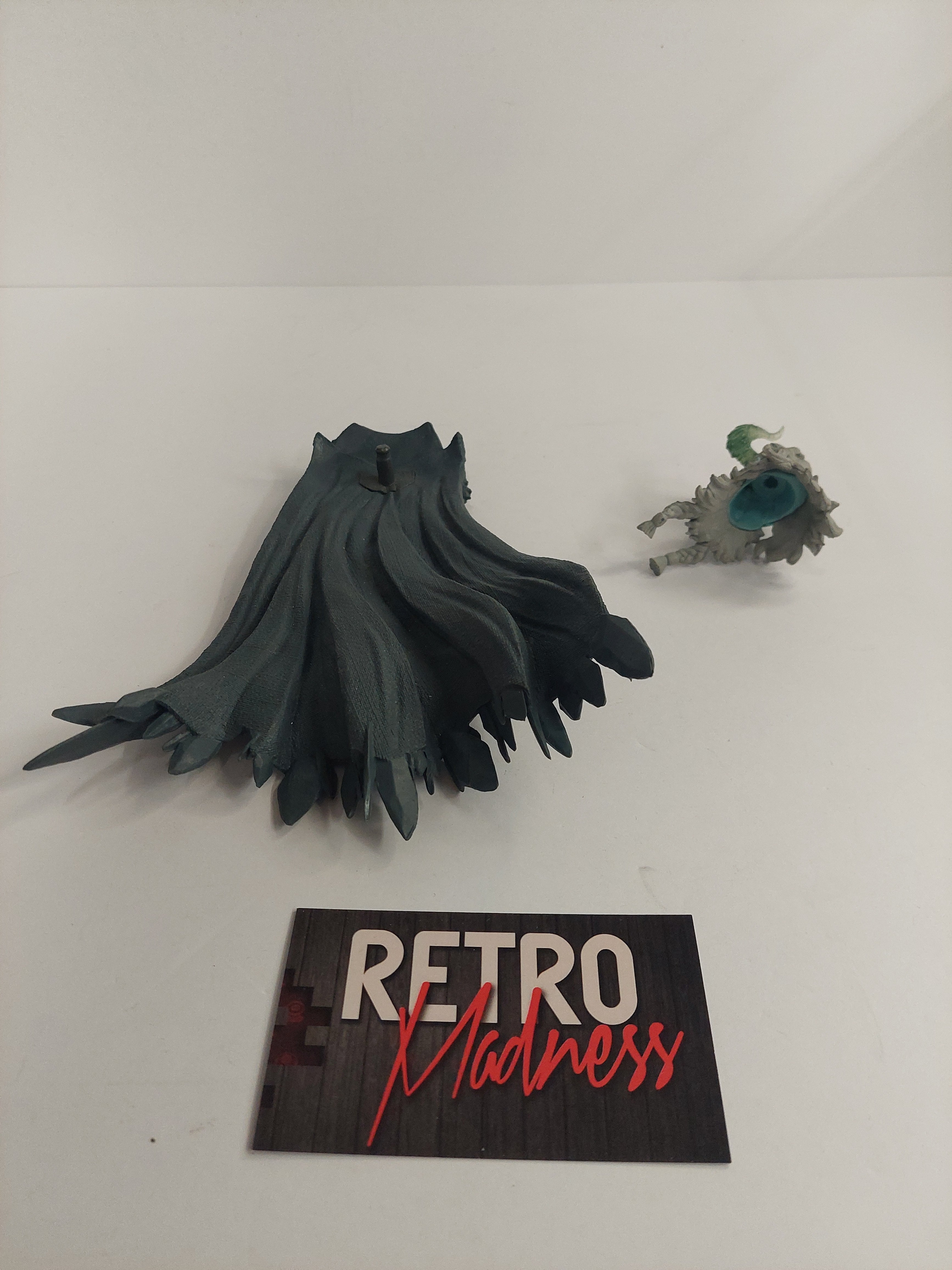 McFarlane DC Multiverse Frost King Head and Cape BAF Parts
