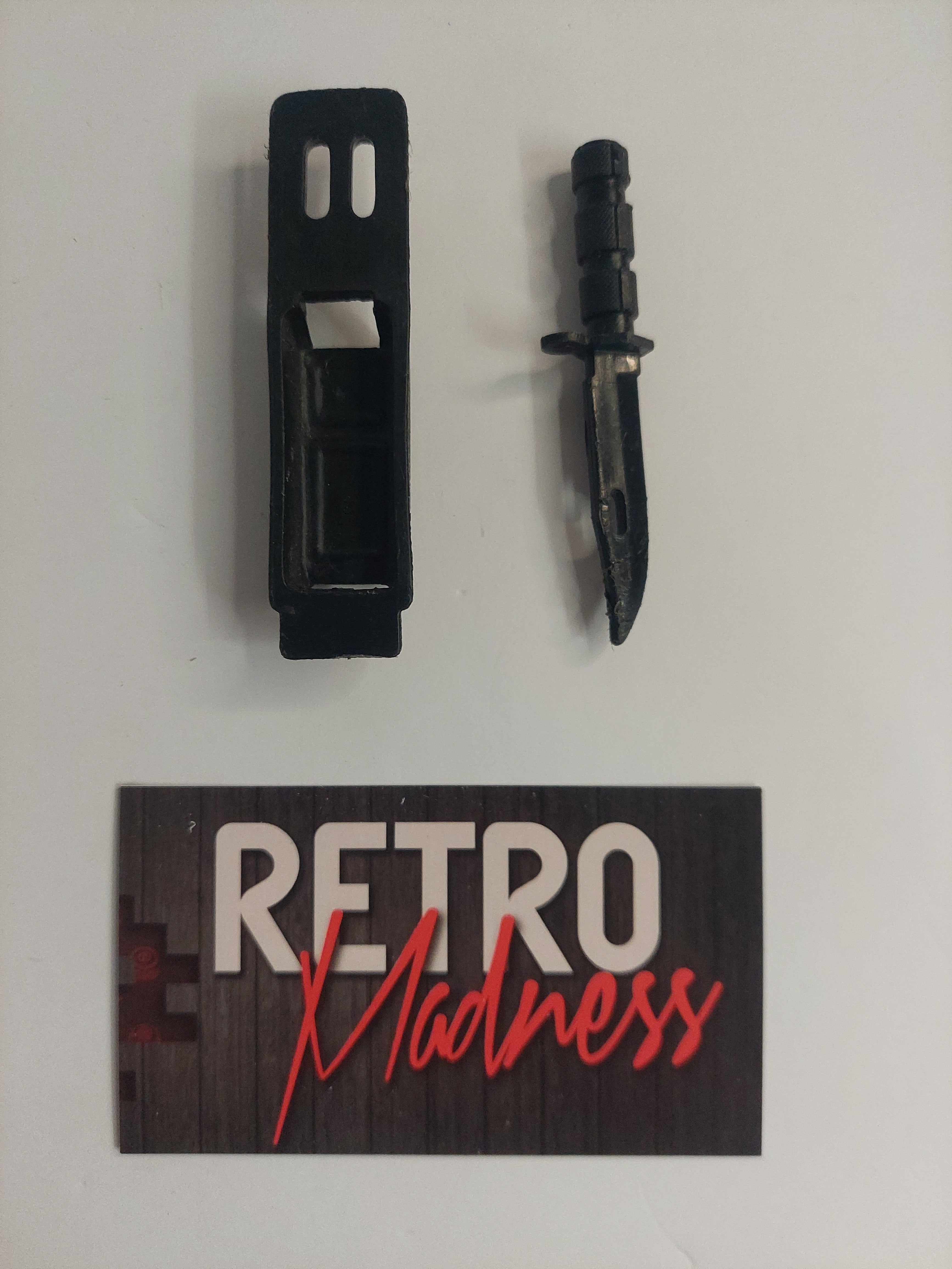 Vintage 1991 G.I. Joe Hall of Fame Duke Knife and Holster Accessories