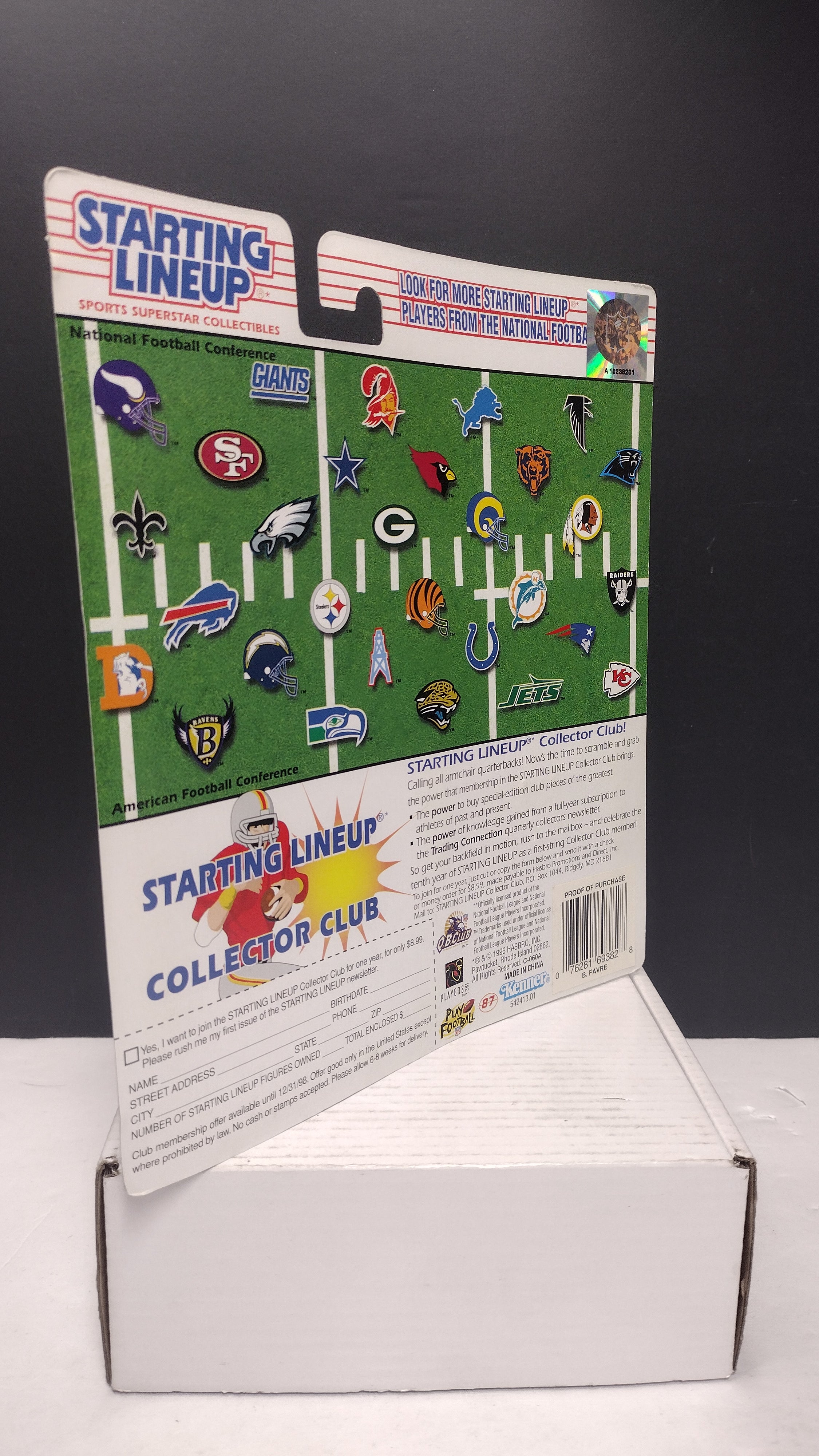 Vintage 1997 Starting Lineup NFL Football Figures Jerry Rice & Brett Favre 2-Pack (Kenner - Sealed on Card / Yellowed Bubble)