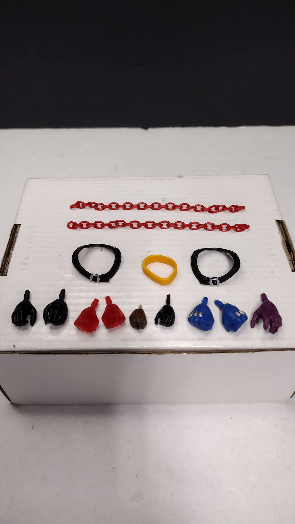 Marvel Legends Hands and More Parts Lot 15 Pieces
