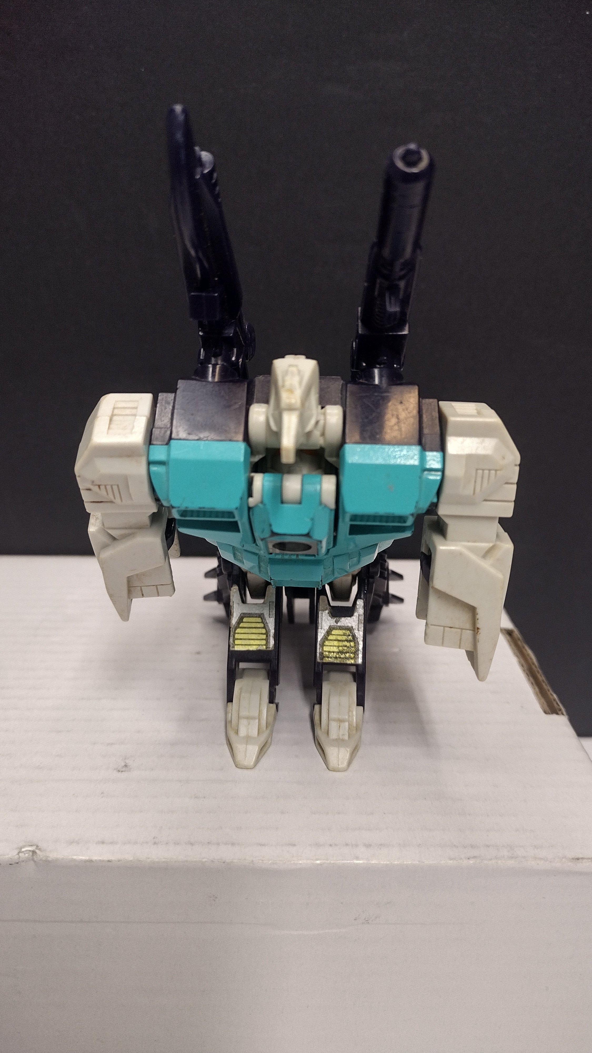 Vintage 1987 G1 Transformers: Decepticon Wingspan Action Figure – Loose Figure with Both Weapons (Missing Wings & Decals)