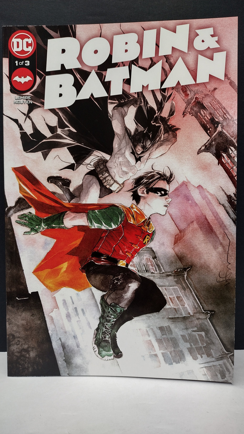 DC Comics Modern Era Lot – 4 Book Set - Lot E (Brand New / Unread)