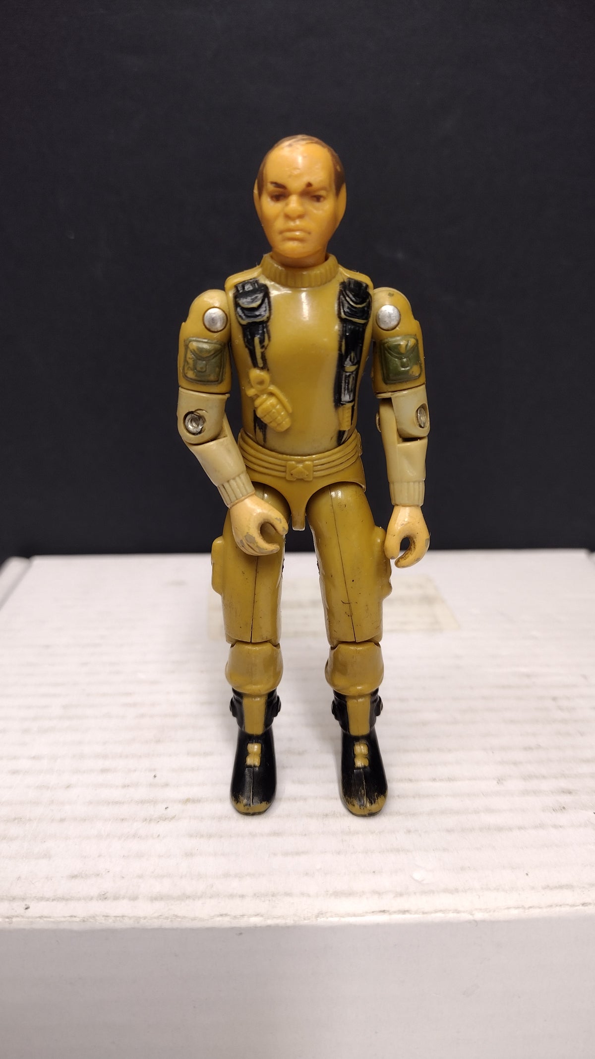 Vintage 1983 G.I. Joe: Grunt V2 3.75" Action Figure Hasbro