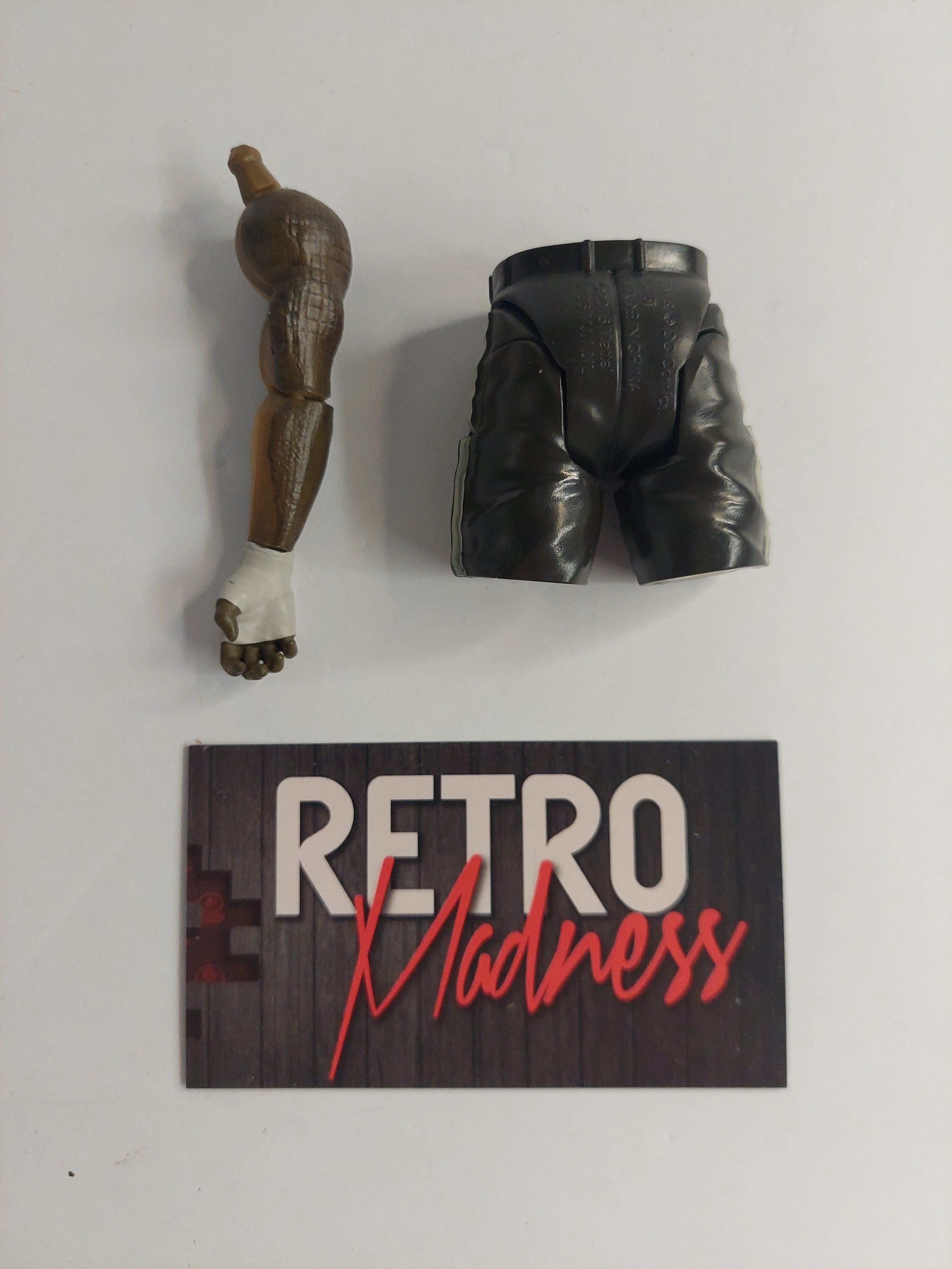 DC Universe Classics Killer Croc Waist and Right Arm BAF Parts ONLY