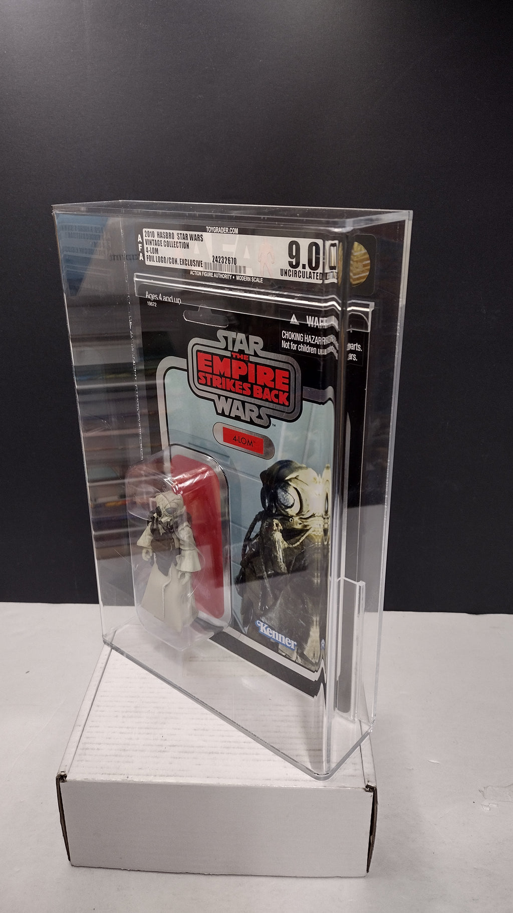 Star Wars The Vintage Collection Celebration V Exclusive 4-LOM 3.75" Action Figure – AFA 9.0 Uncirculated (Mint In Packaged)