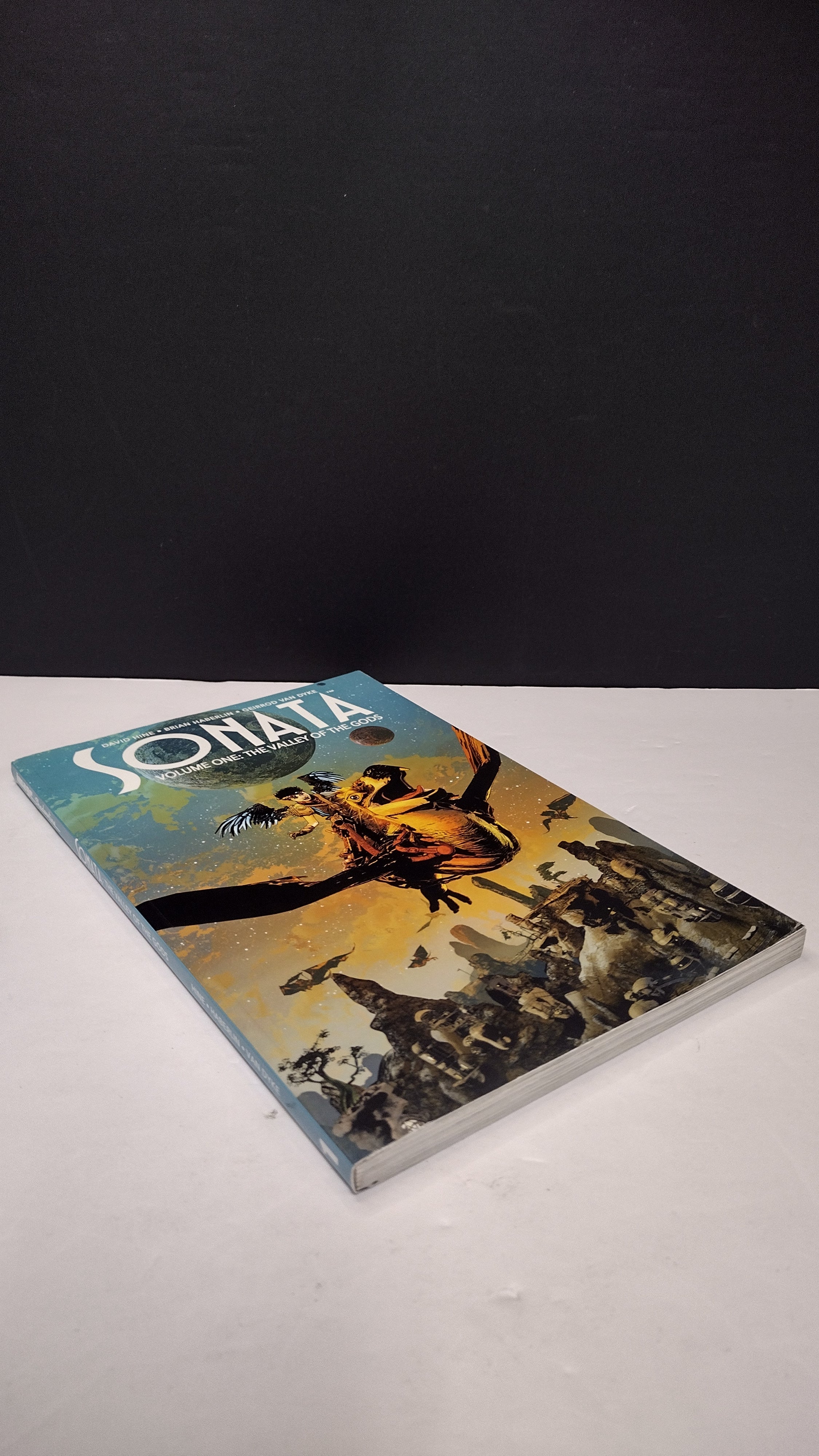 (MATURE) Sonata Volume 1: Valley of the Gods by David Hine & Brian Haberlin – New Paperback