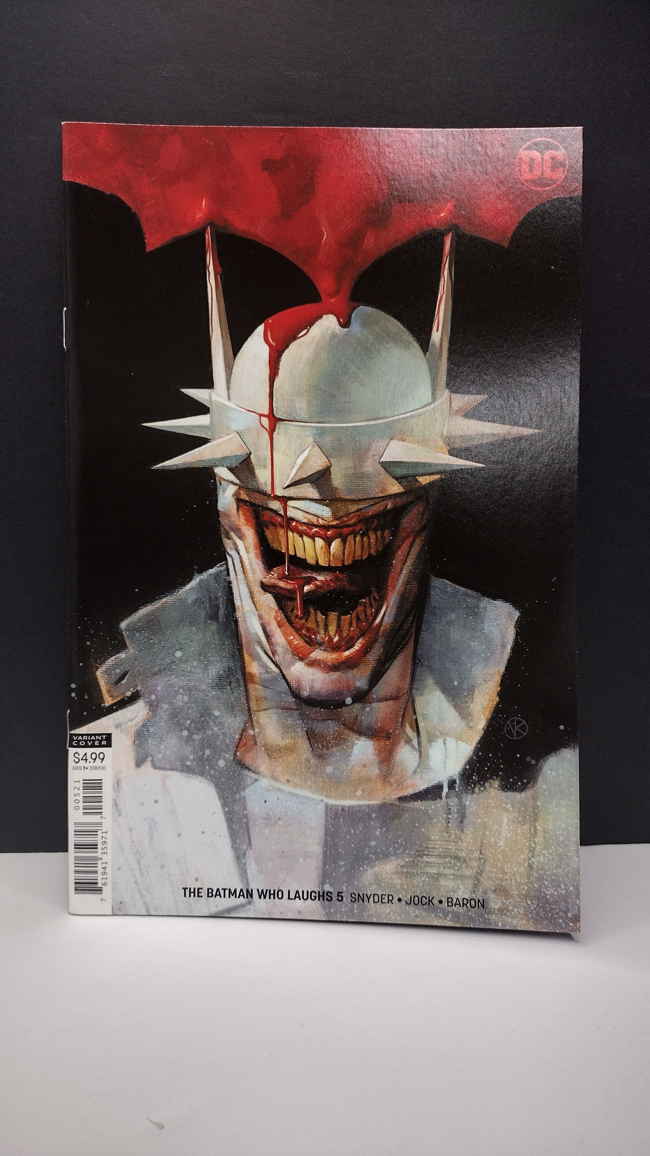 DC Comics Modern Era Lot – 4 Book Set - Lot L2 (Brand New / Unread)