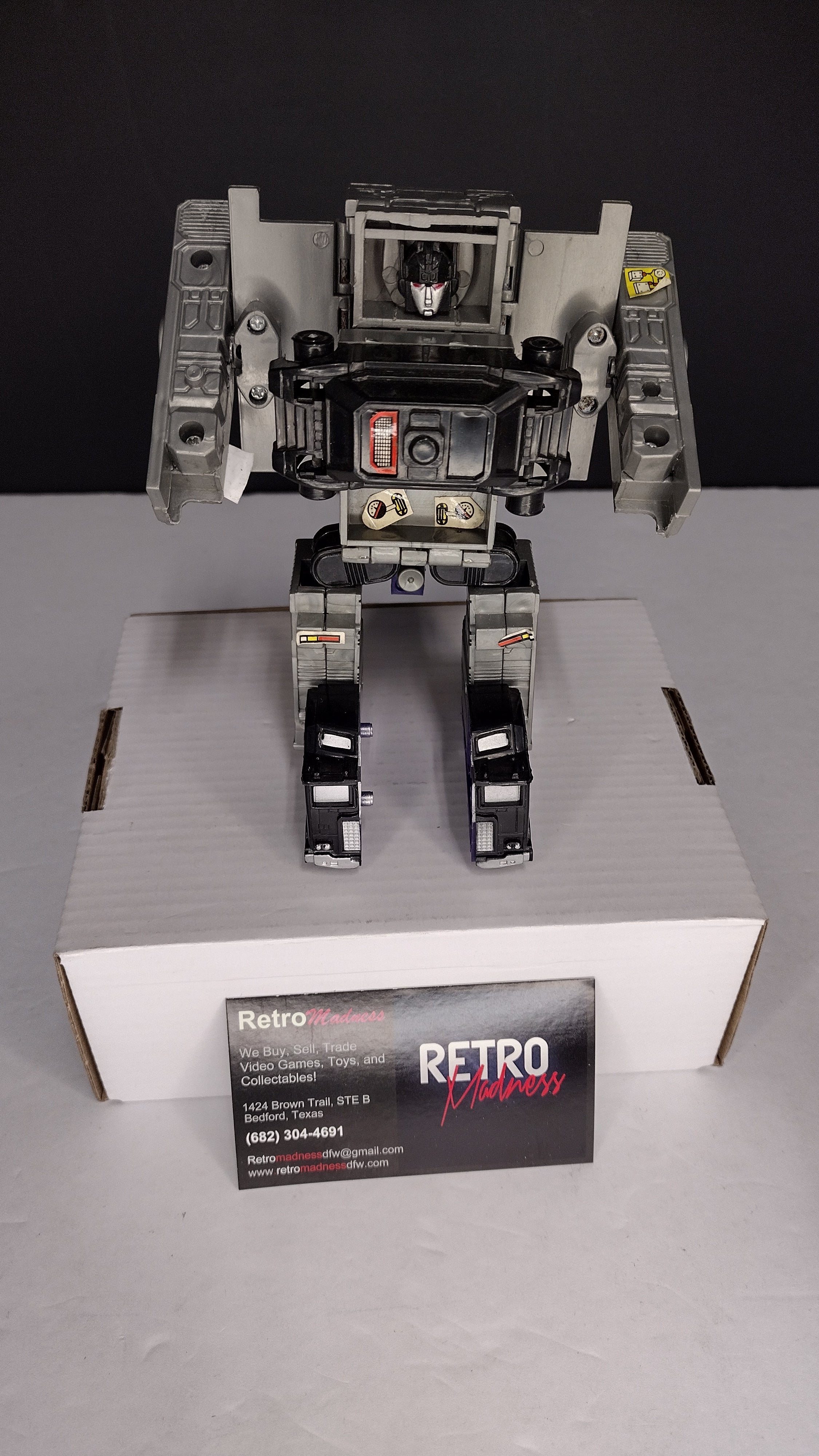 Vintage 1985 G1 Transformers: Motormaster & Rollercar Chestpiece