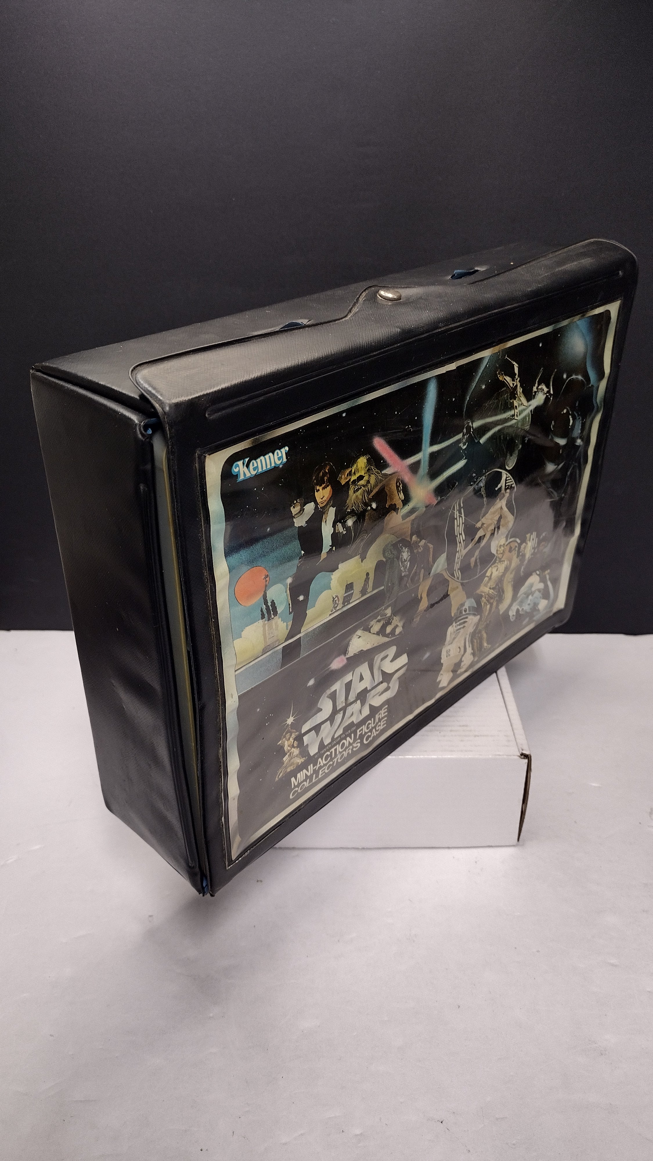 Vintage 1977 Kenner Star Wars Mini-Action Figure Collector's Case (Loose / Vinyl Case with Both Trays)