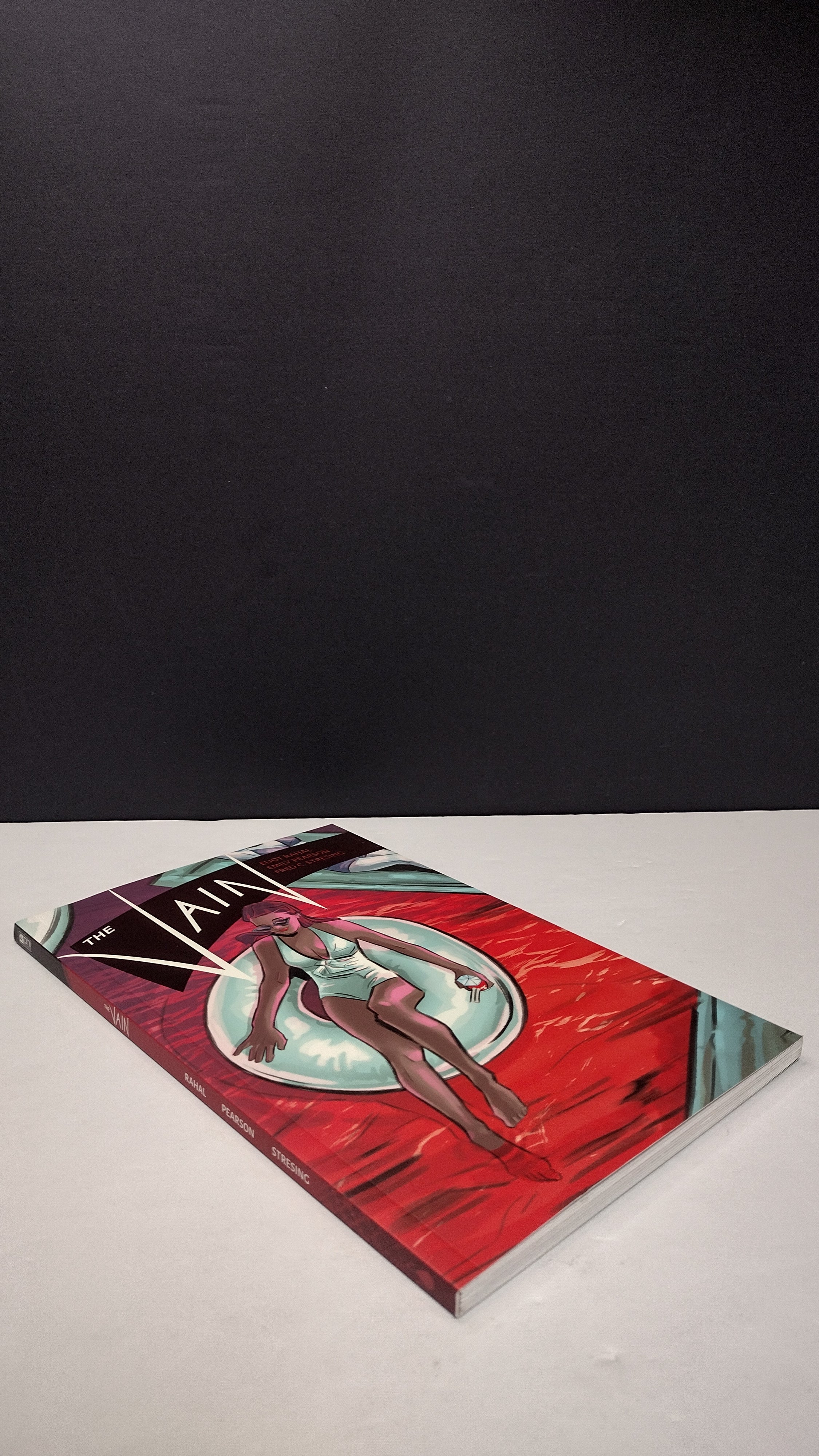 (MATURE) The Vain: Vol.1 by Eliot Rahal – New Paperback