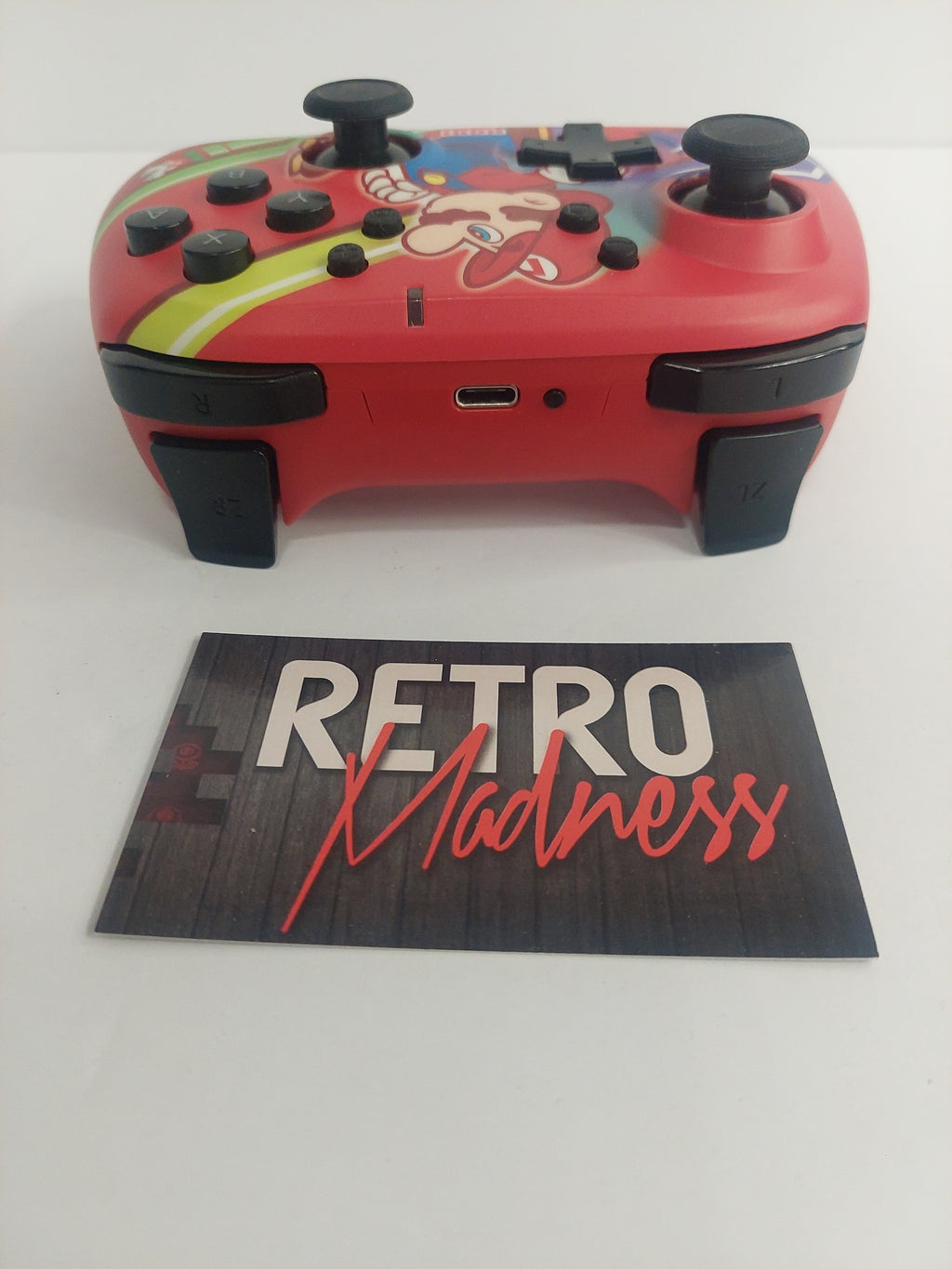 Hori Super Mario Wireless Controller for Nintendo Switch Tested