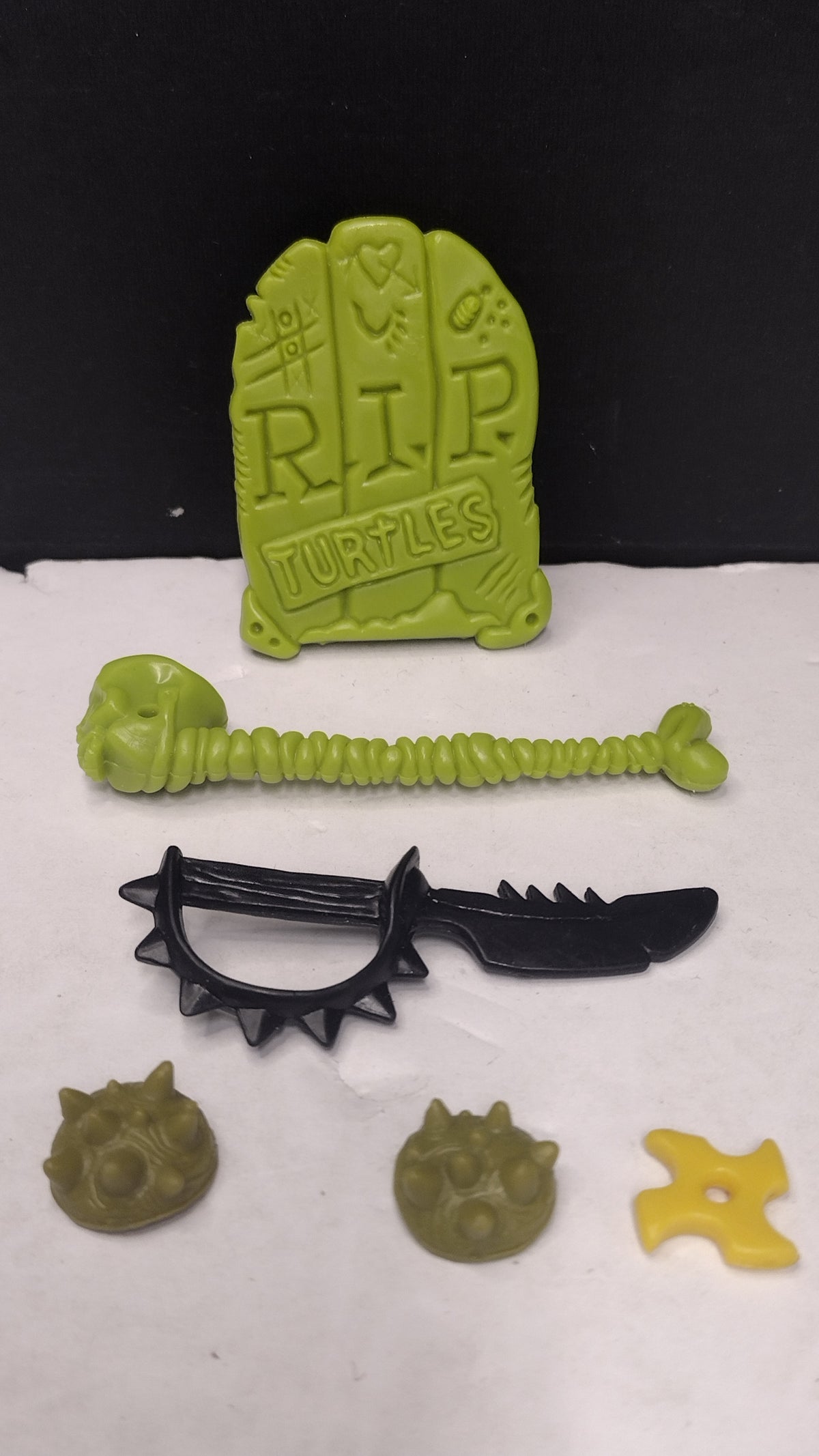 Vintage TMNT Weapons Accessories Lot- Tokka- Foot Soldier- Rahzar Parts
