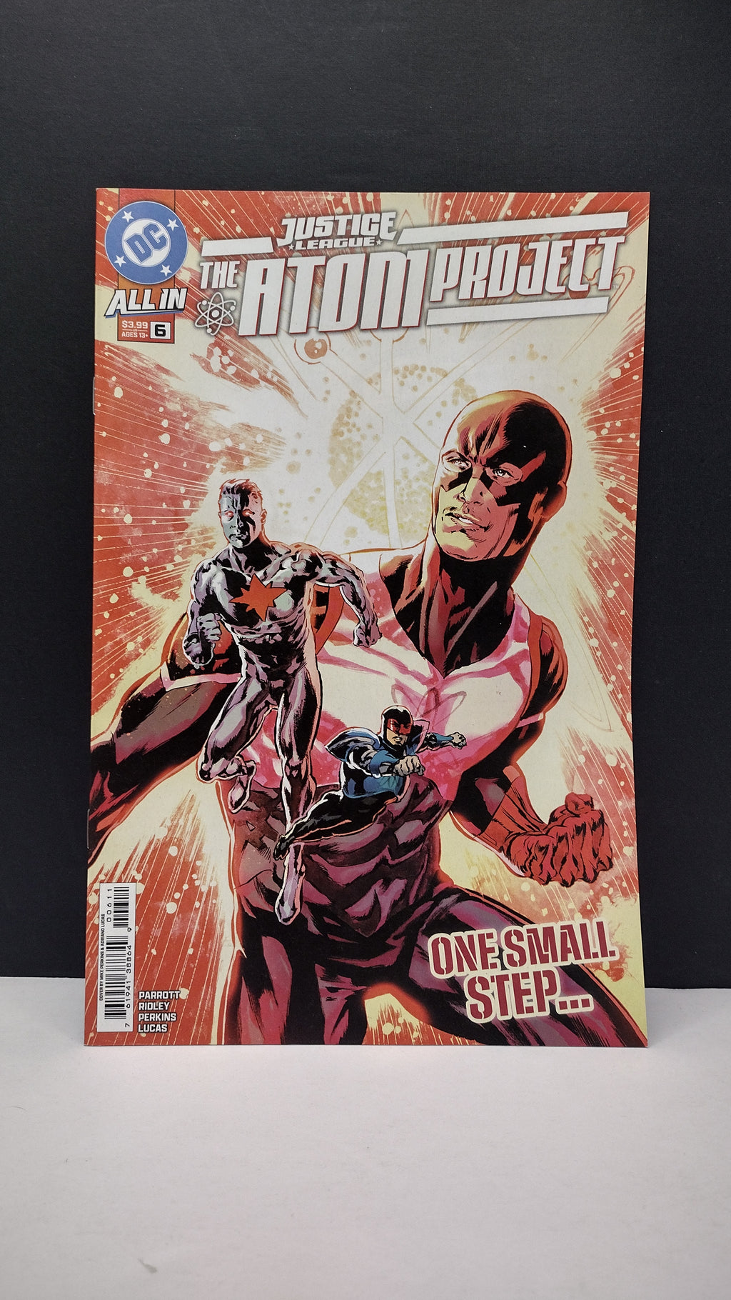 DC Comics Modern Era Lot – 4 Book Set - Lot H3 (Brand New / Unread)