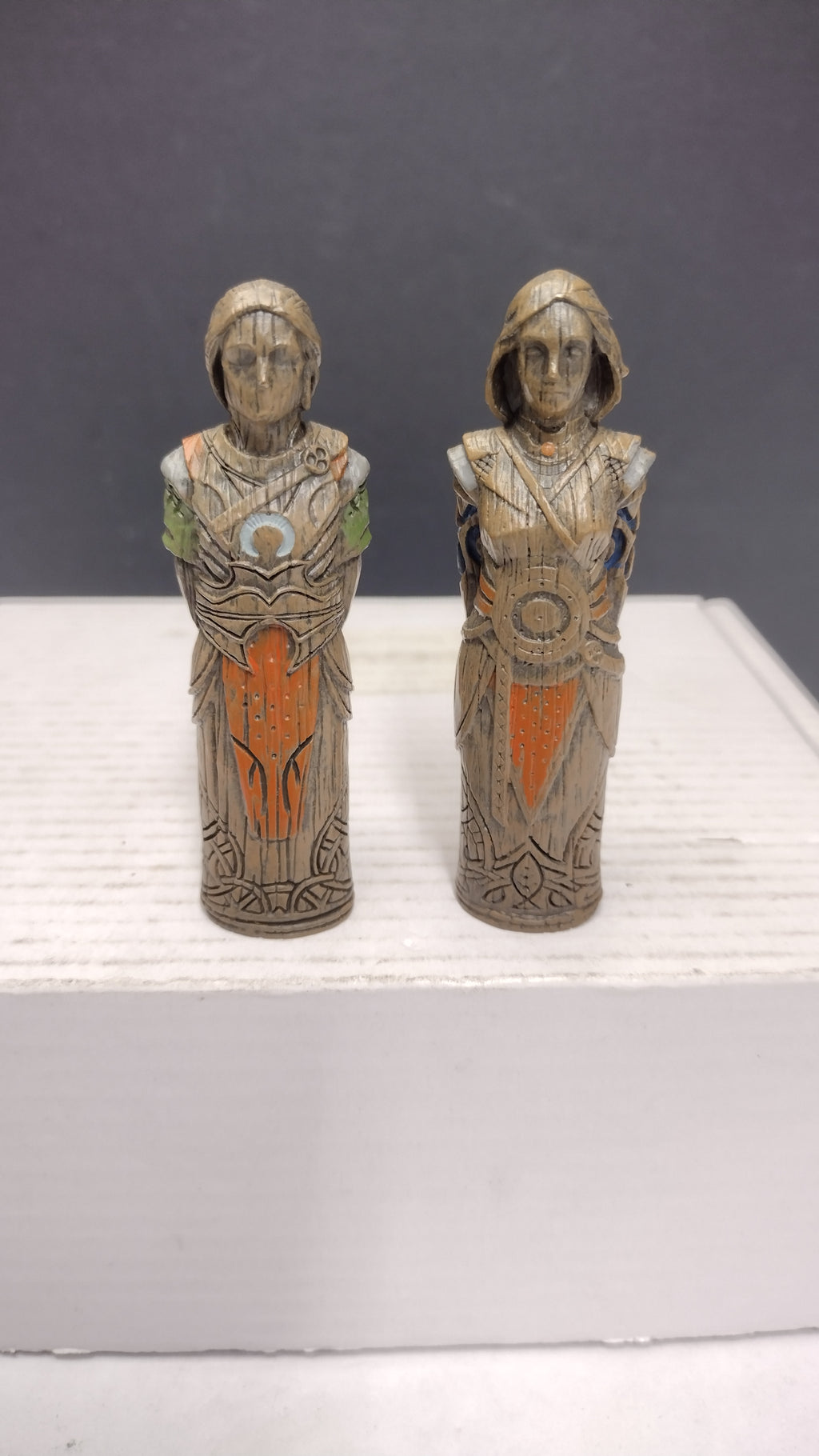 God of War Ragnarok Collector Edition 2in Vanir Twins Carving Figures