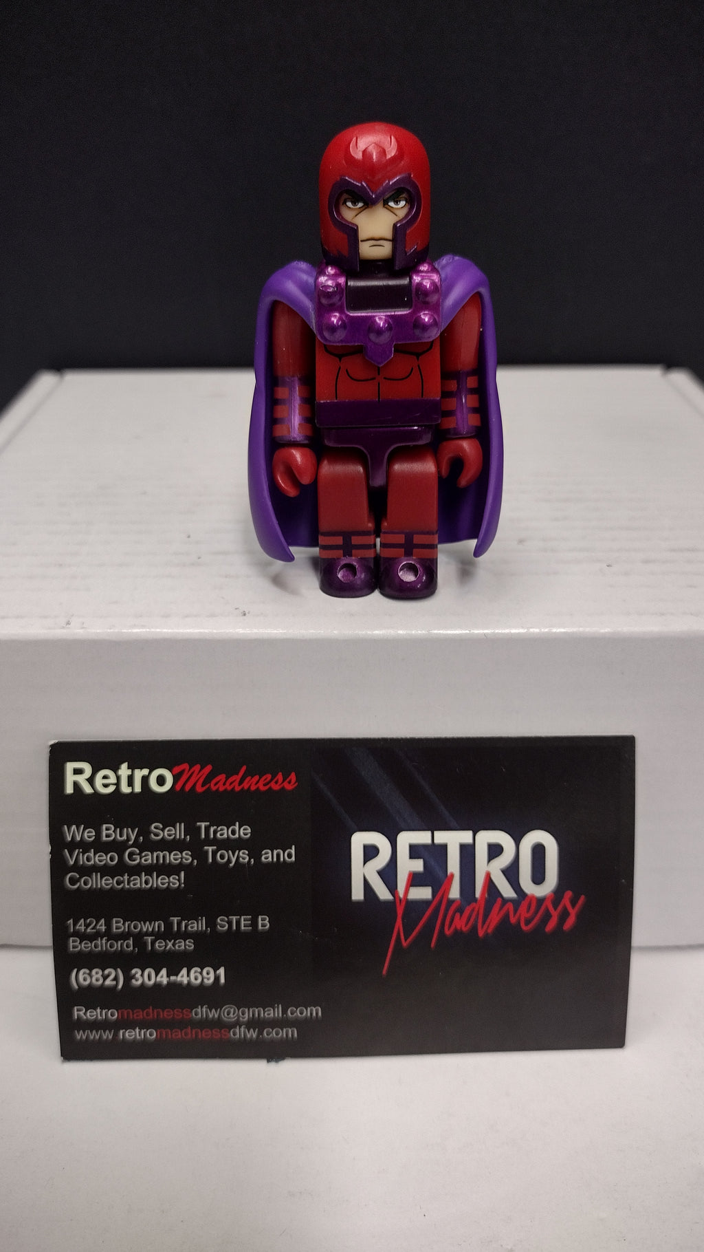 Authentic Marvel Super Heroes x Medicom Toy: Kubrick Series 3 – Magneto 100% Micro Figure • Classic Silver-Age Style (2004)
