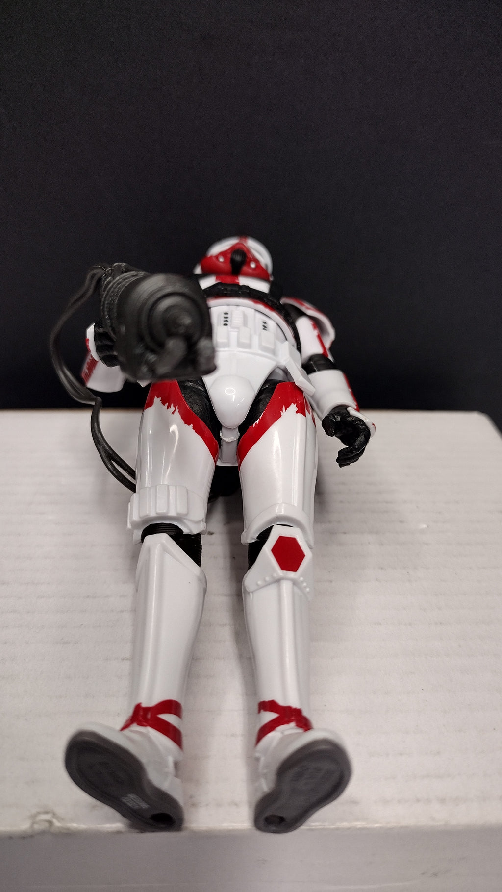 Star Wars The Black Series: Incinerator Stormtrooper – 6" Scale (The Mandalorian) - Loose