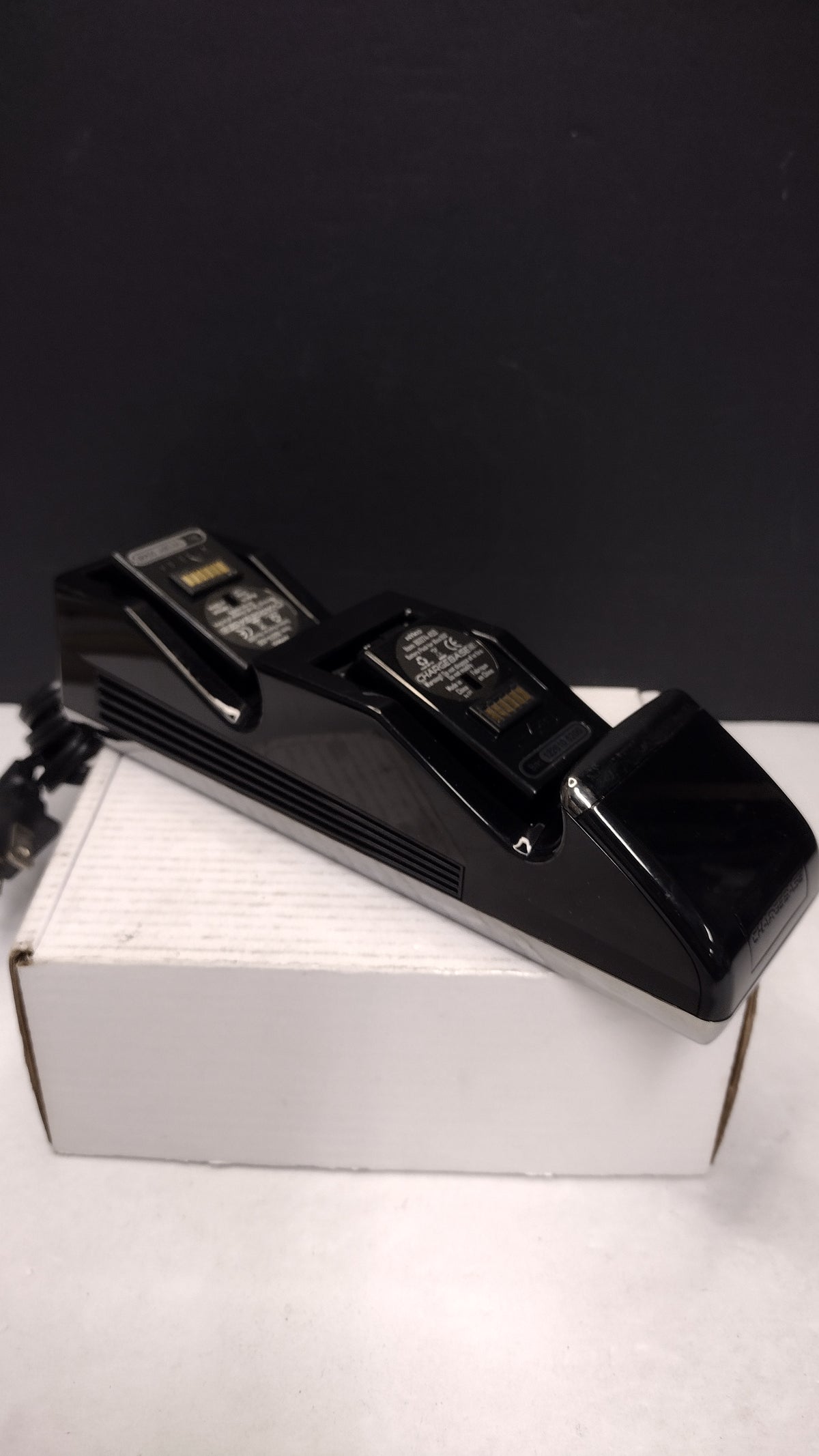 Nyko ChargeBase Dual Controller Charger w/ 2 Battery Packs Xbox 360 TESTED
