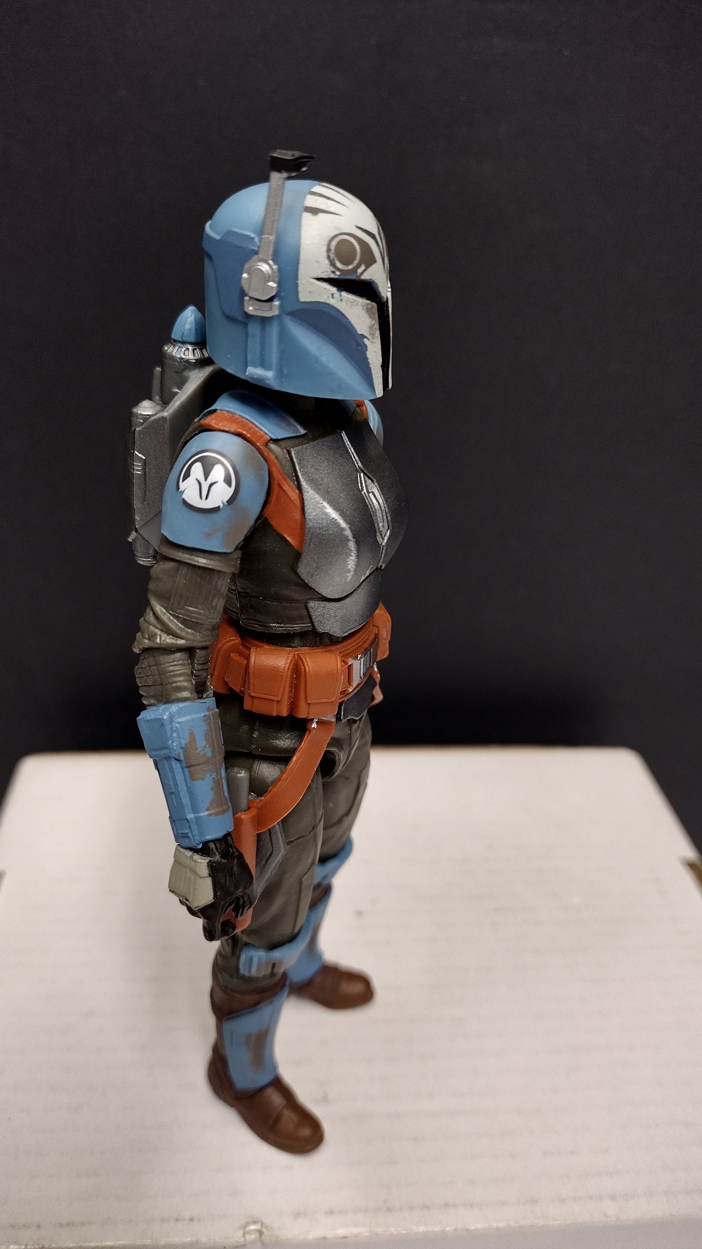 Star Wars The Black Series: Bo-Katan Kryze – 6" Scale (The Mandalorian)- Loose