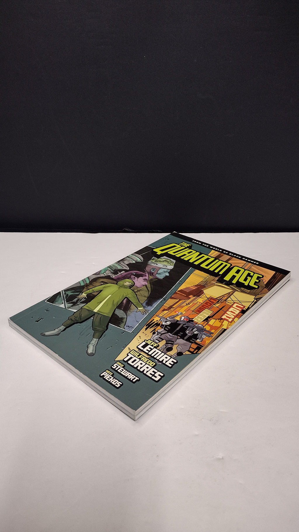 (MATURE) The Quantum Age - From the World of Black Hammer by Jeff Lemire – New Paperback