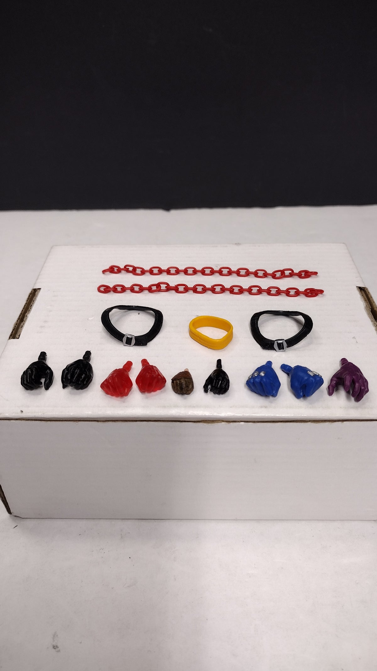 Marvel Legends Hands and More Parts Lot 15 Pieces