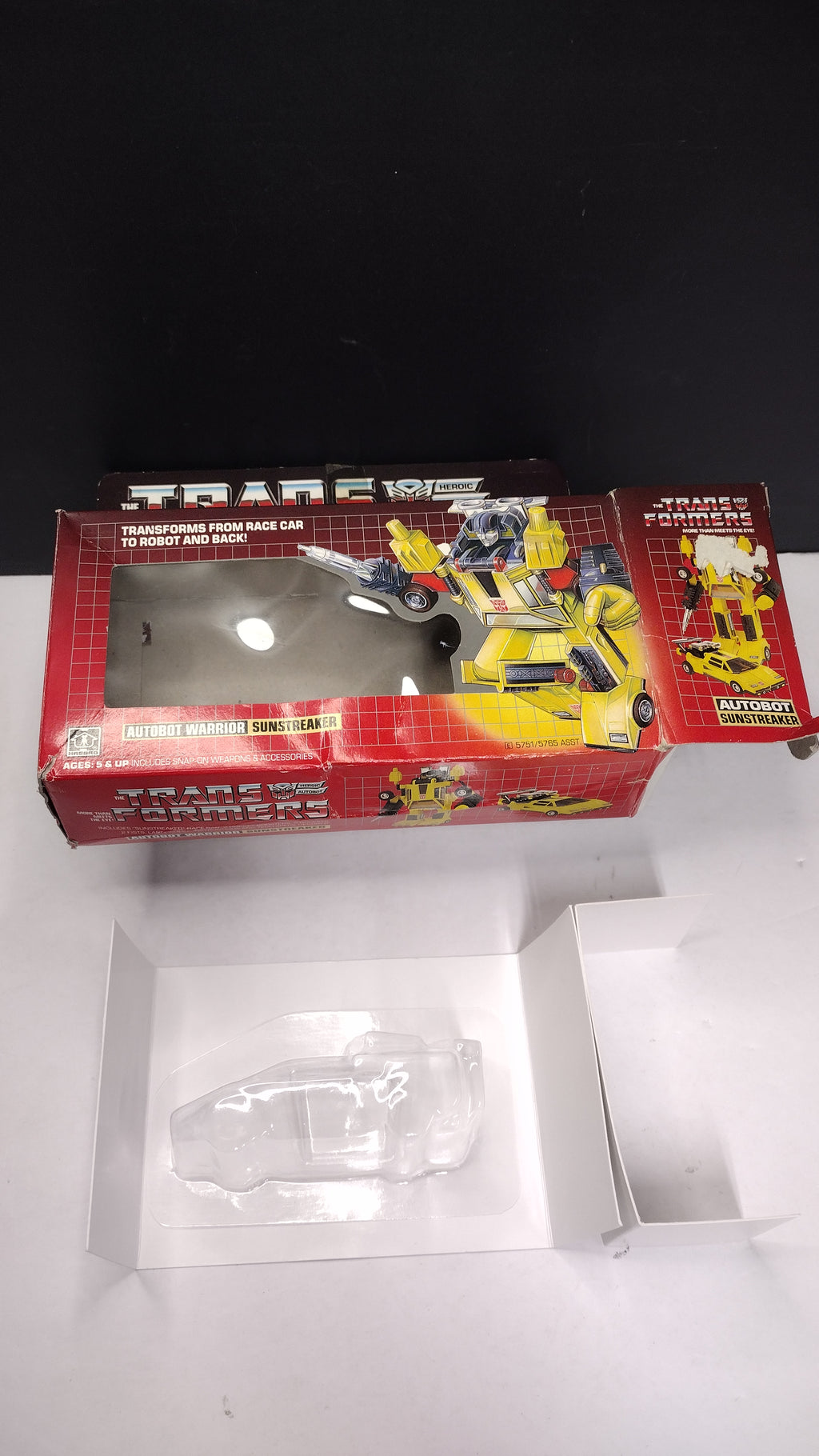 1984 Vintage Original G1 Transformers Sunstreaker Box with Reissue Inner Bubble (Hasbro - Packaging Only / Box Heavy Wear)