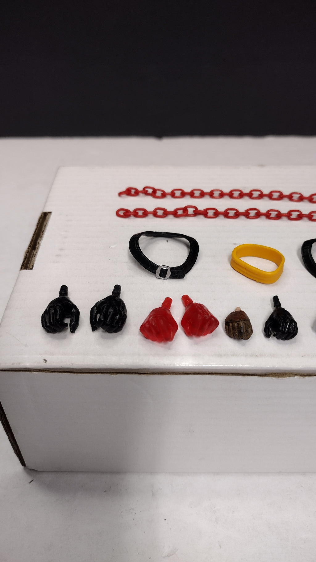 Marvel Legends Hands and More Parts Lot 15 Pieces