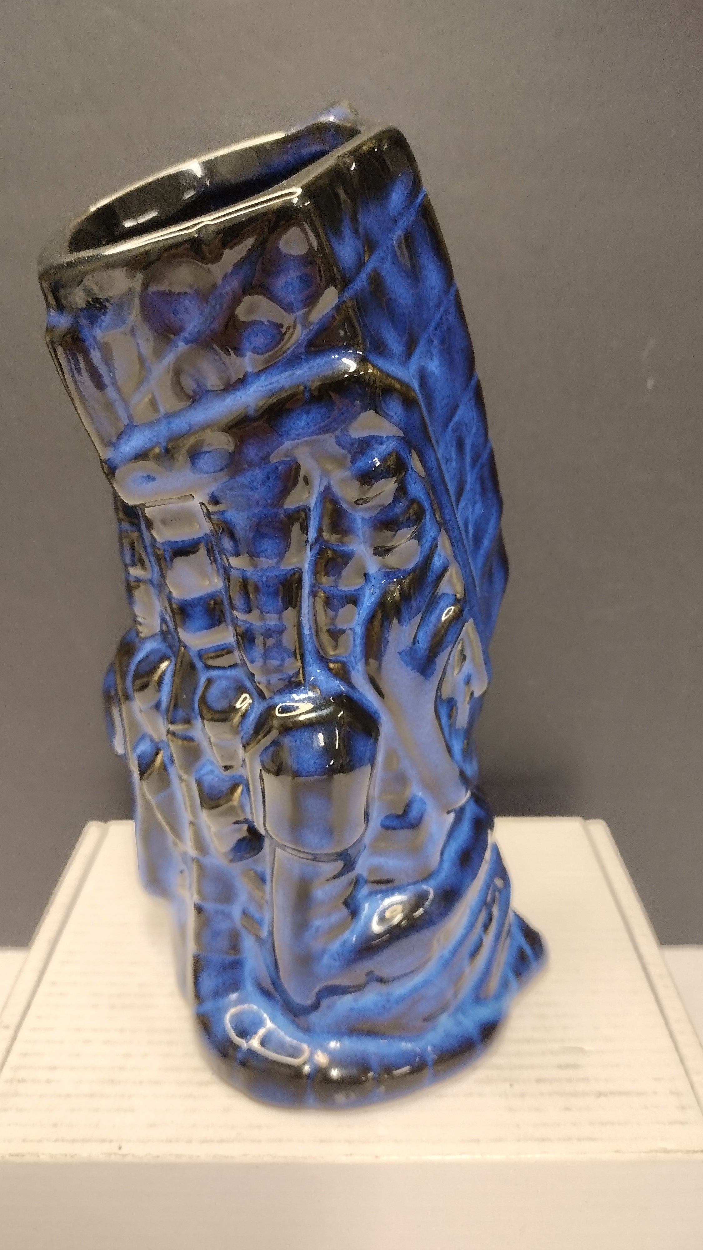 Mondo Tee-Kis Aliens Xenomorph Ceramic Tiki Mug (Blue Glaze Edition - 2017 Release, Unused in Box)