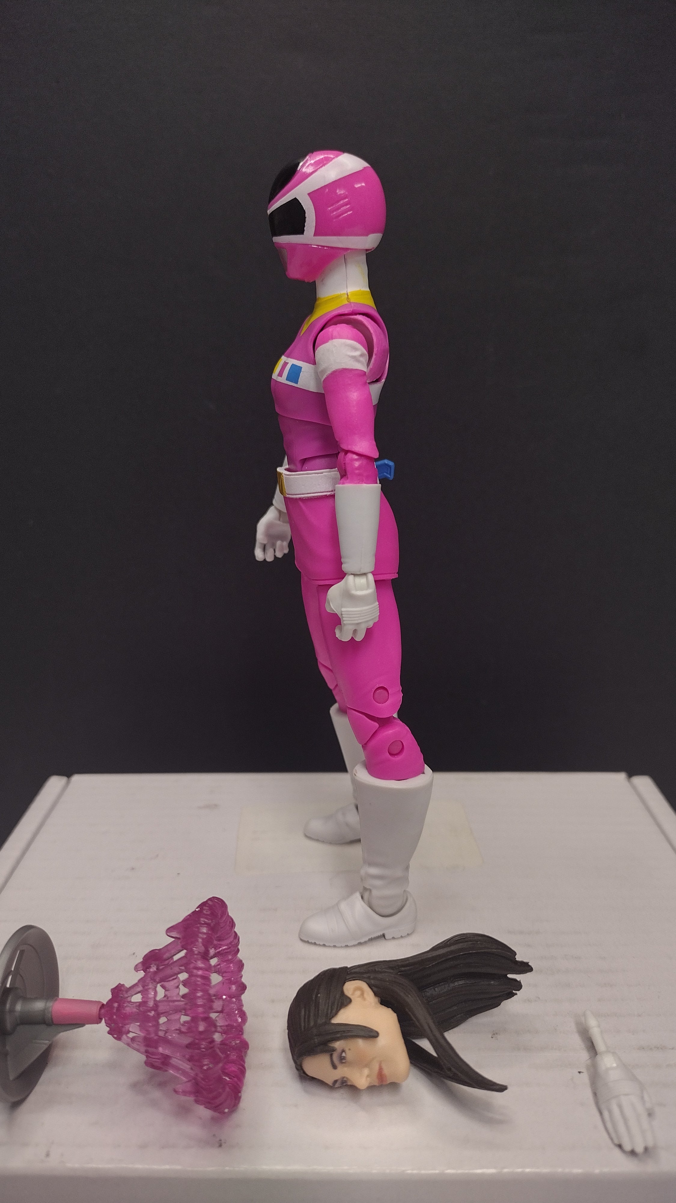 Power Rangers Lightning Collection: In Space Pink Ranger 6-Inch Action Figure • Loose & 100% Complete (Hasbro)