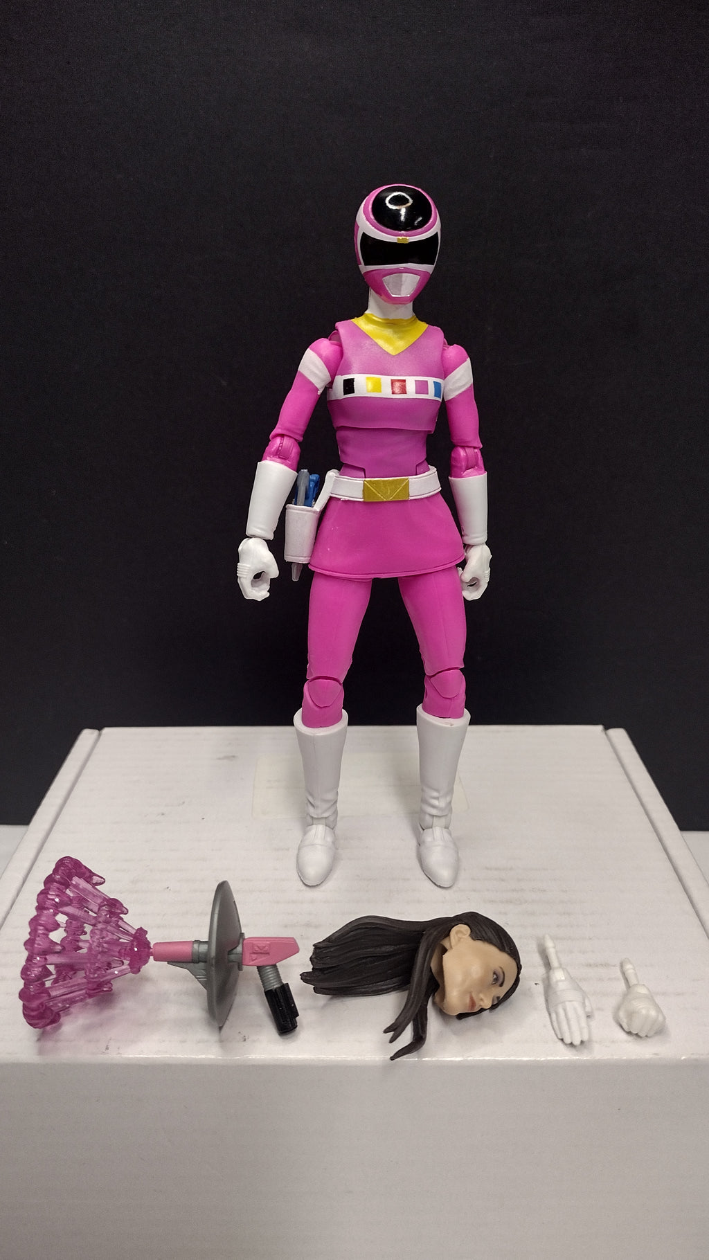 Power Rangers Lightning Collection: In Space Pink Ranger 6-Inch Action Figure • Loose & 100% Complete (Hasbro)