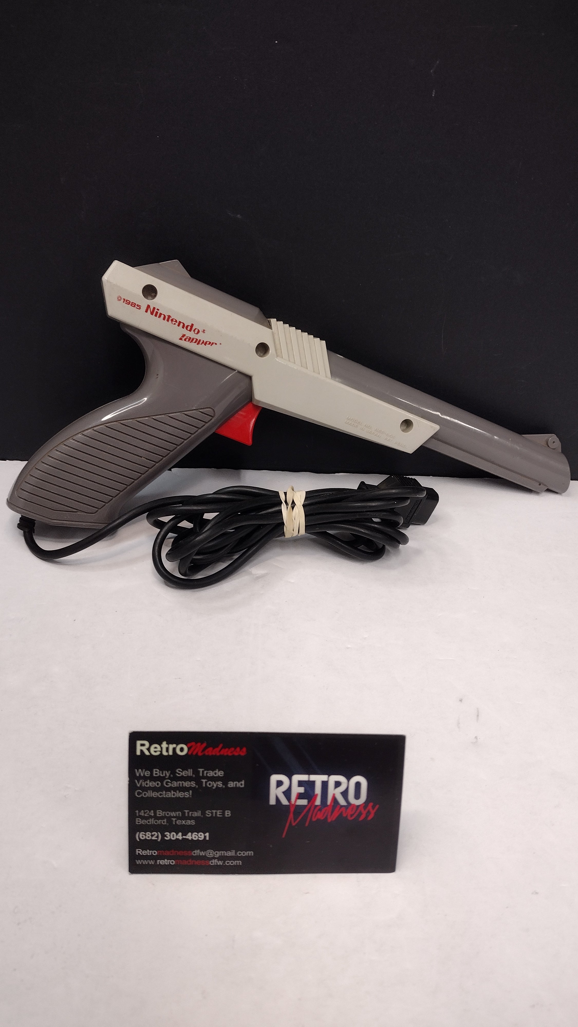 Nintendo NES Zapper Light Gun Gray Controller OEM Original NES-005 - Tested