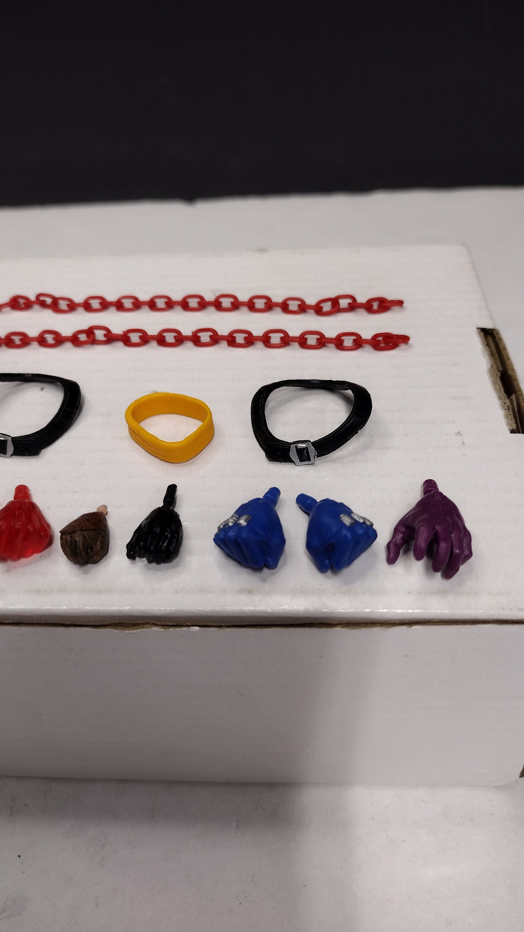 Marvel Legends Hands and More Parts Lot 15 Pieces