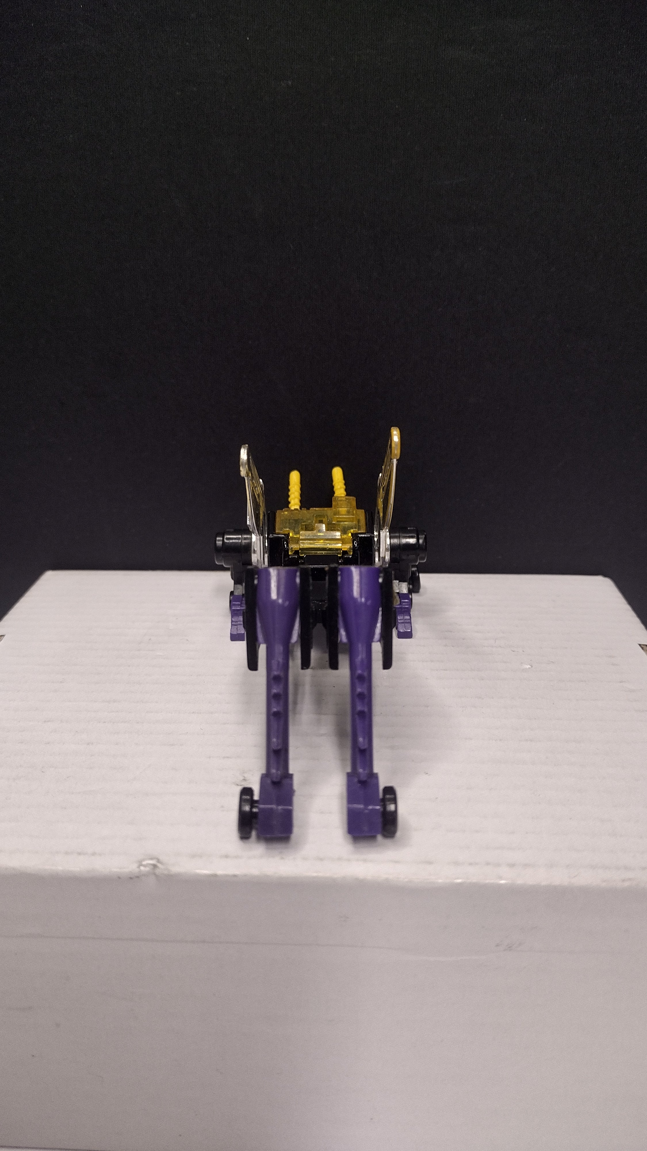 Vintage 1985 G1 Transformers: Insecticons Kickback Action Figure – Loose (Includes Broken Detached Front Claw)