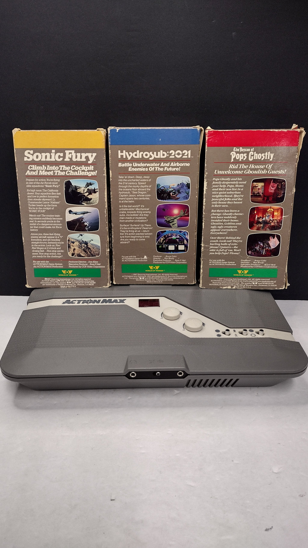 Vintage Action Max AM-1000 NTSC VHS Gaming System Lot - Console, Light Gun, Sensor & 3 Games - Untested