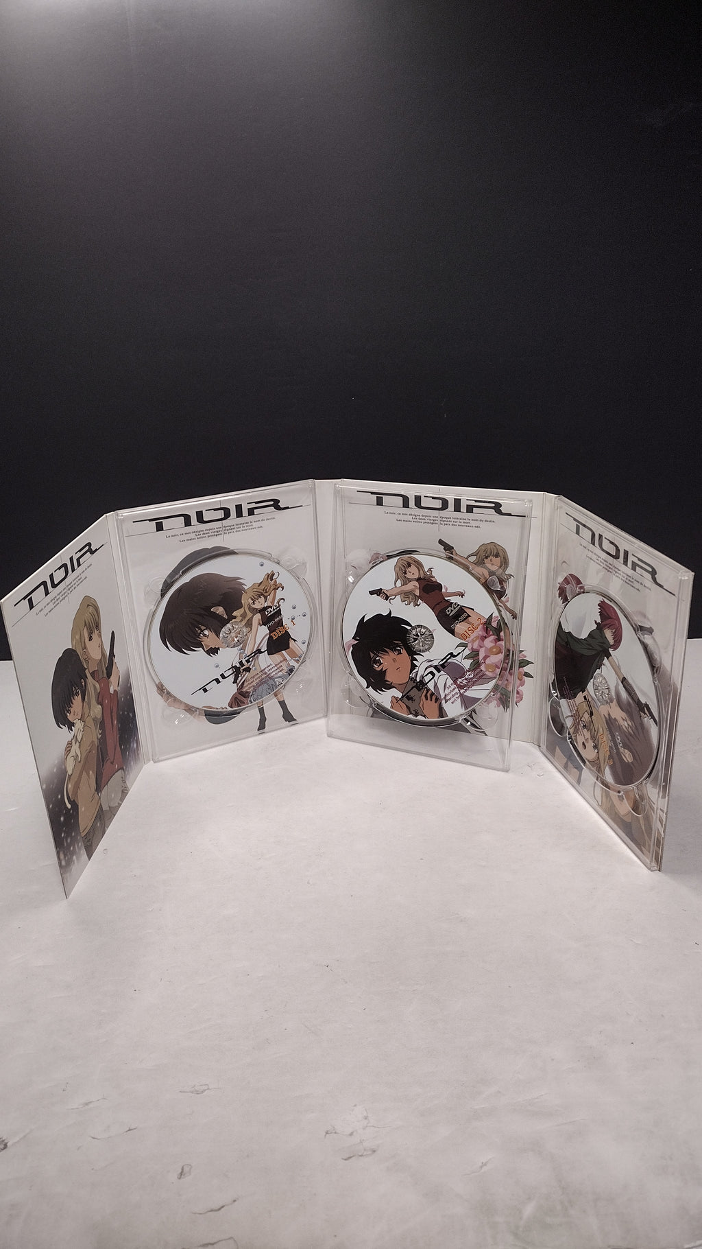 Noir: The Complete Collection Anime Box Set (3-Disc Set - 26 Complete Episodes, Pre-Owned)