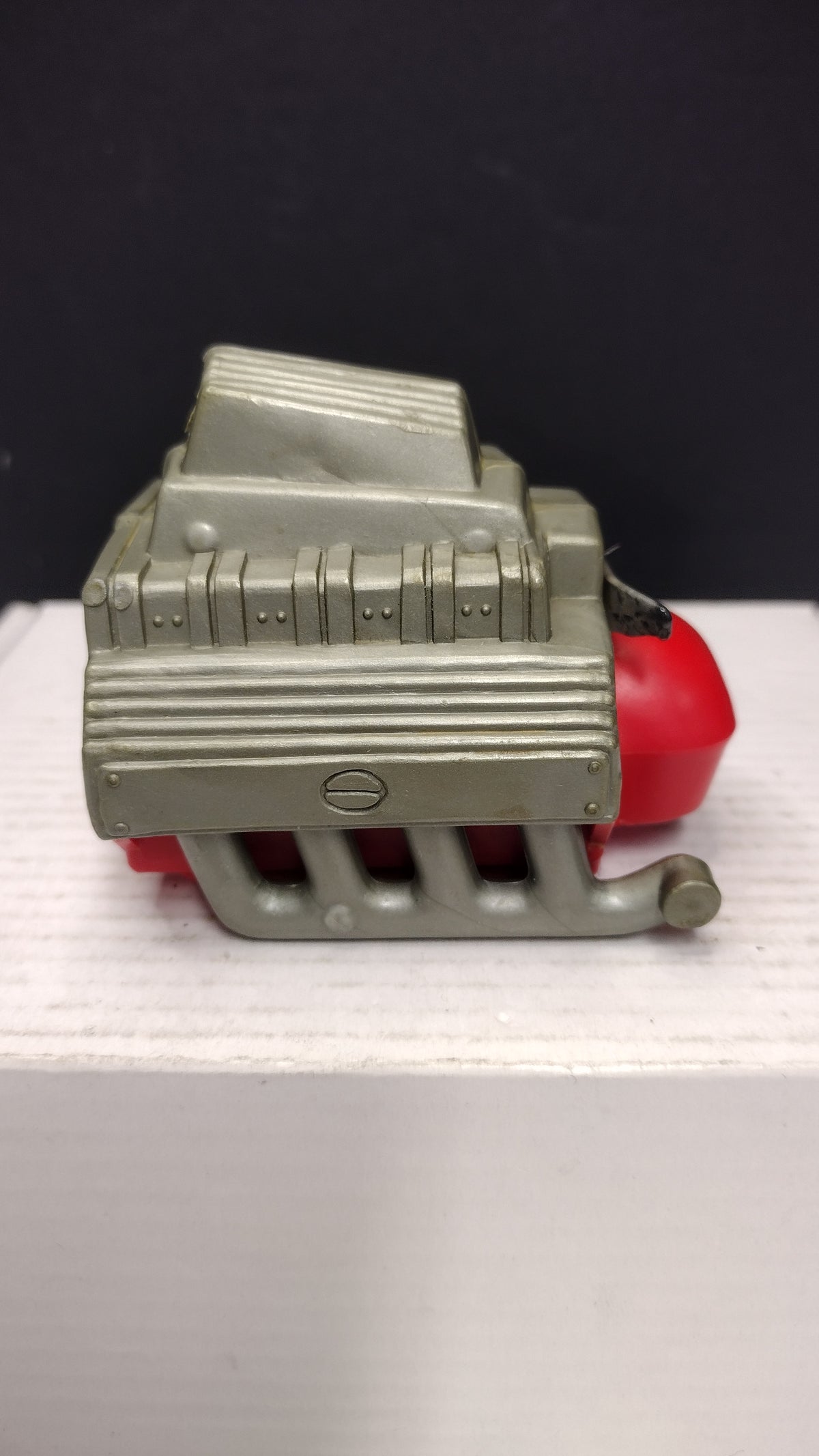 1975 Kenner Six Million Dollar Man Bionic Engine Block (Broken Handle)