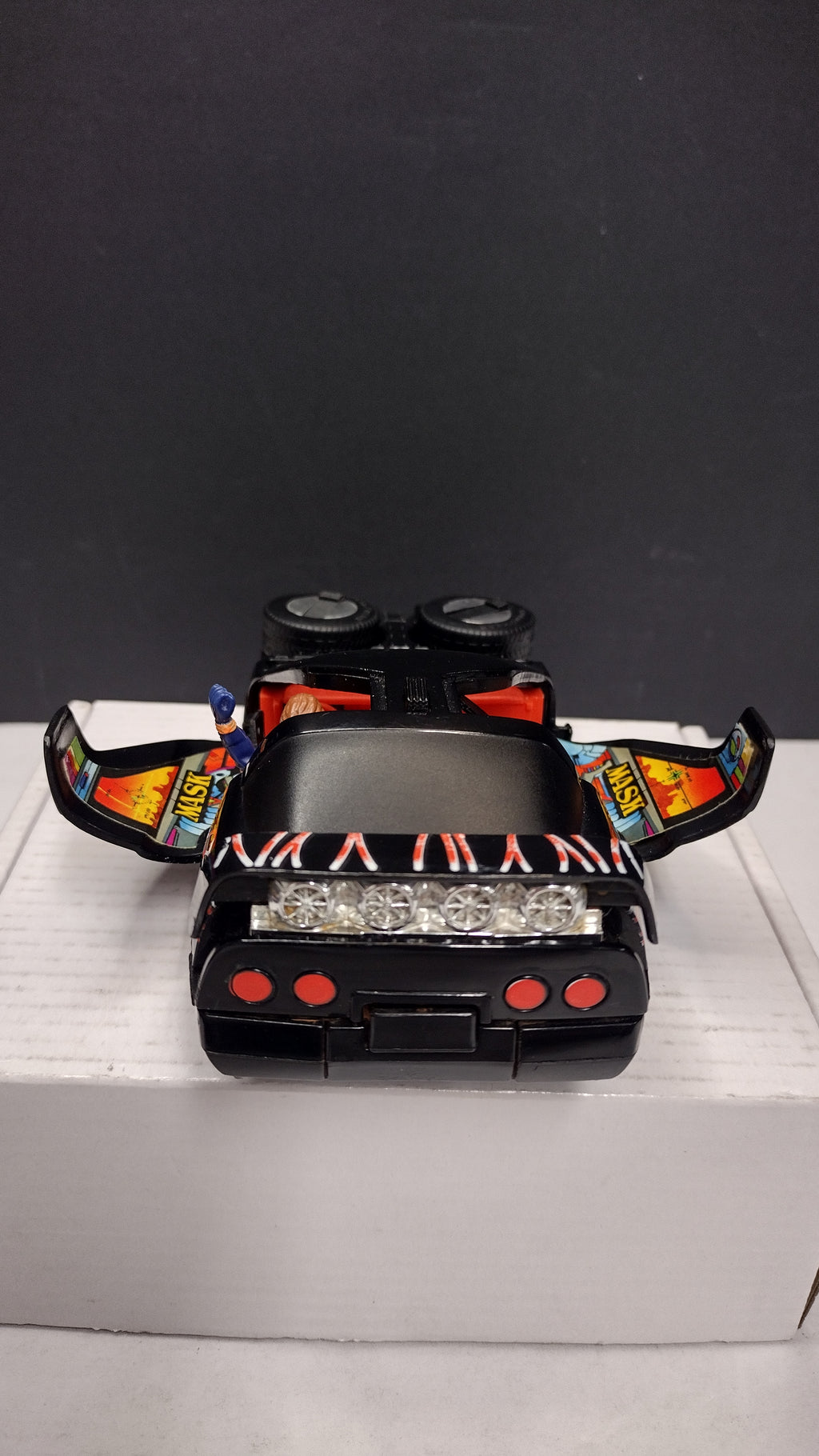 Vintage 1986 Kenner M.A.S.K. Series 2 Raven & Calhoun Burns (Loose / Incomplete)