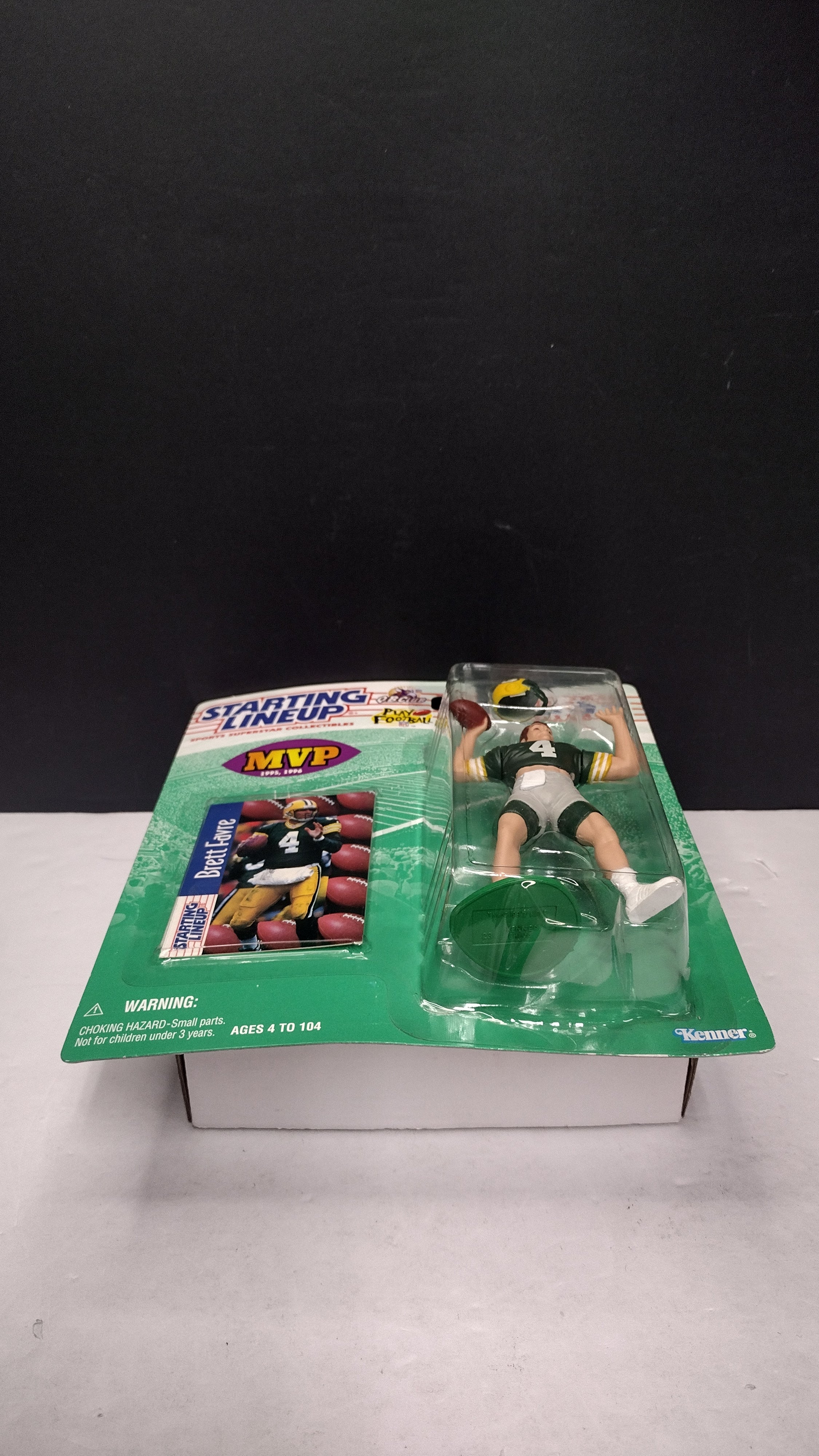 Vintage 1997 Starting Lineup NFL Football Figures Jerry Rice & Brett Favre 2-Pack (Kenner - Sealed on Card / Yellowed Bubble)
