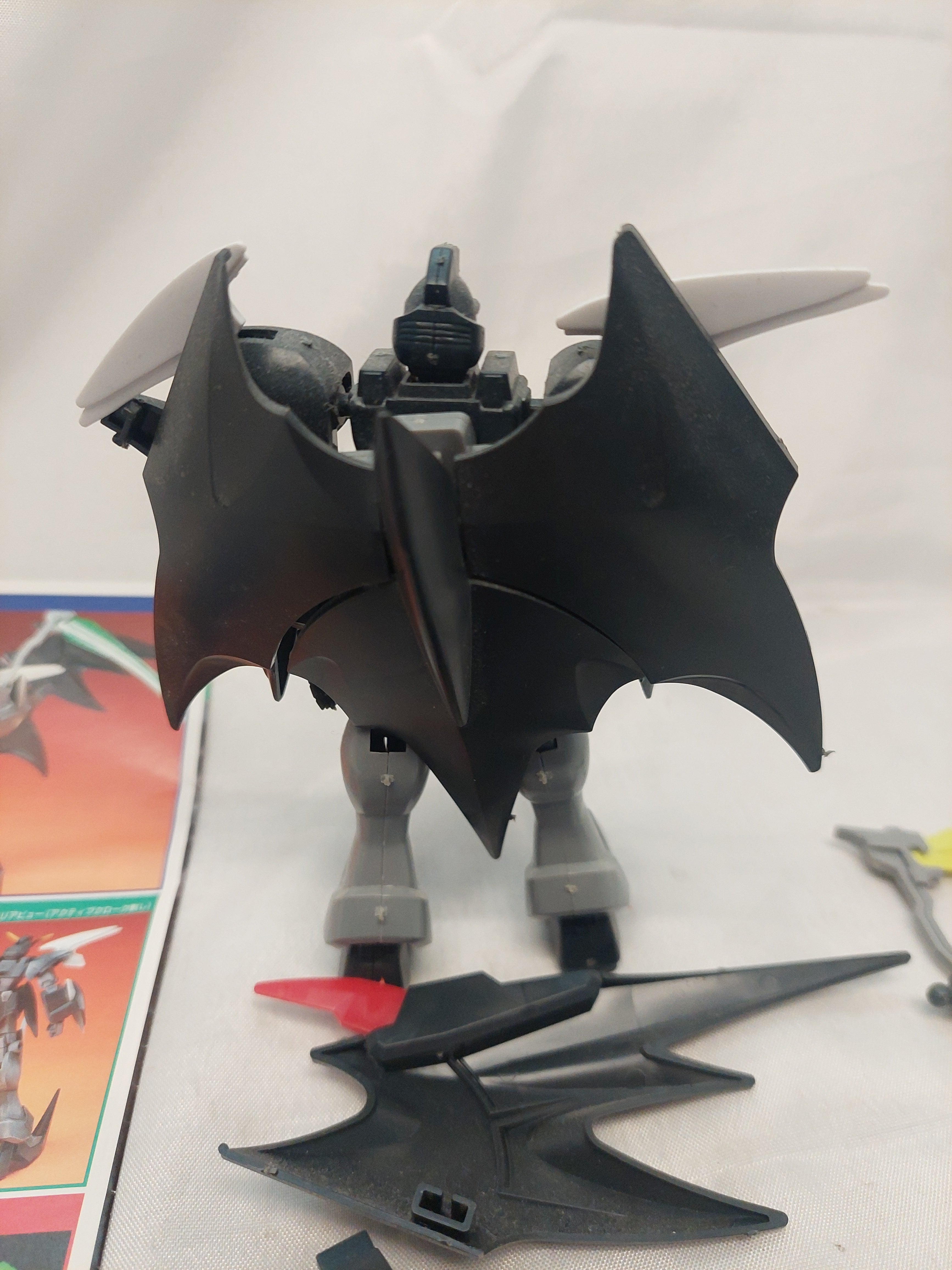 Gundam-W Endless Waltz Gundam D-Hell Custom Mobile Suit XXXG-0102 1/144 Scale